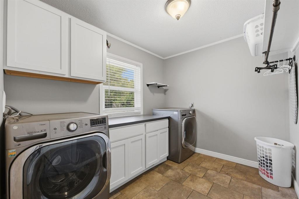4645 N Hillcrest St. Property Photo 20