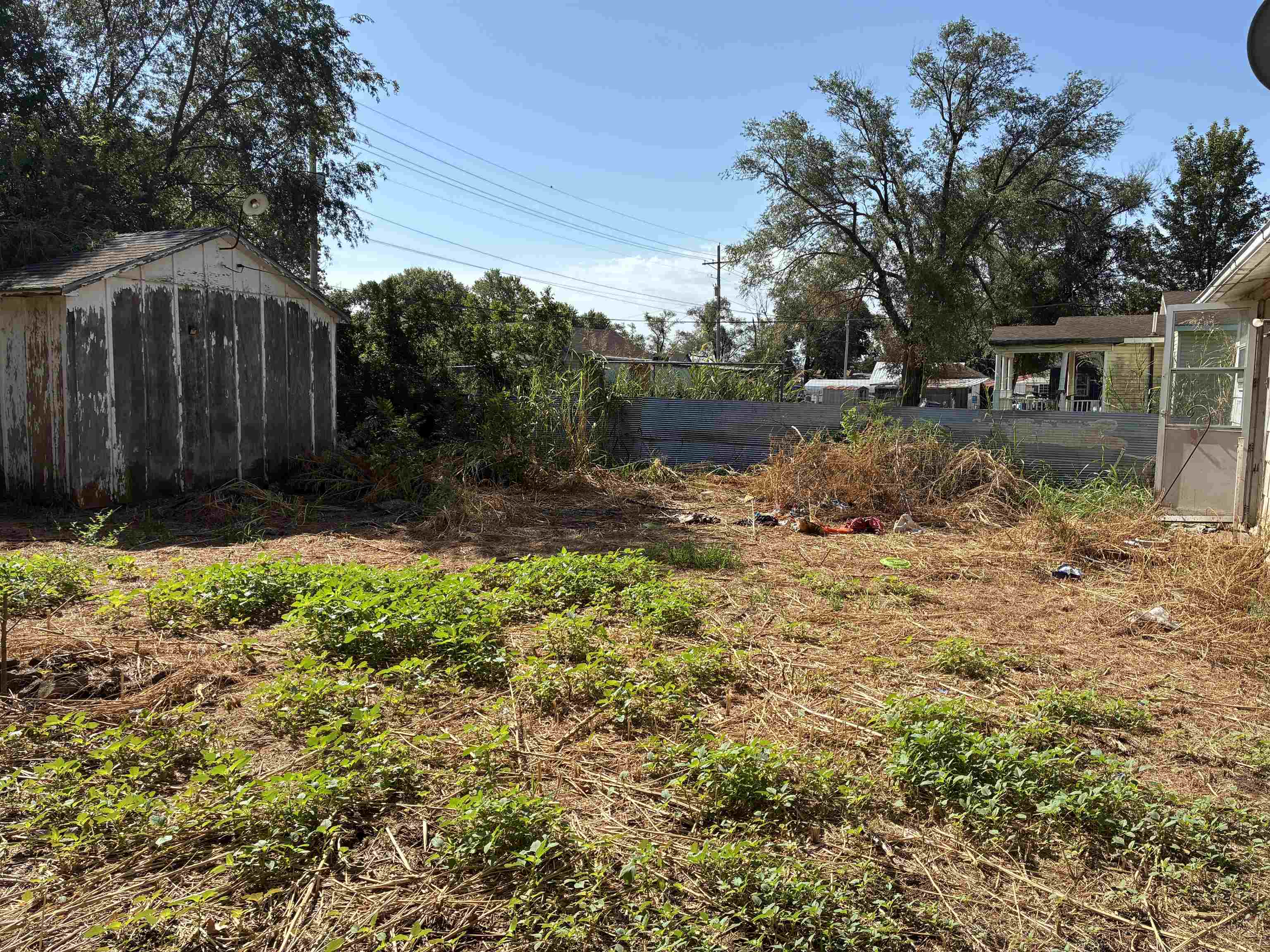 425 S Kansas Ave Property Photo 14
