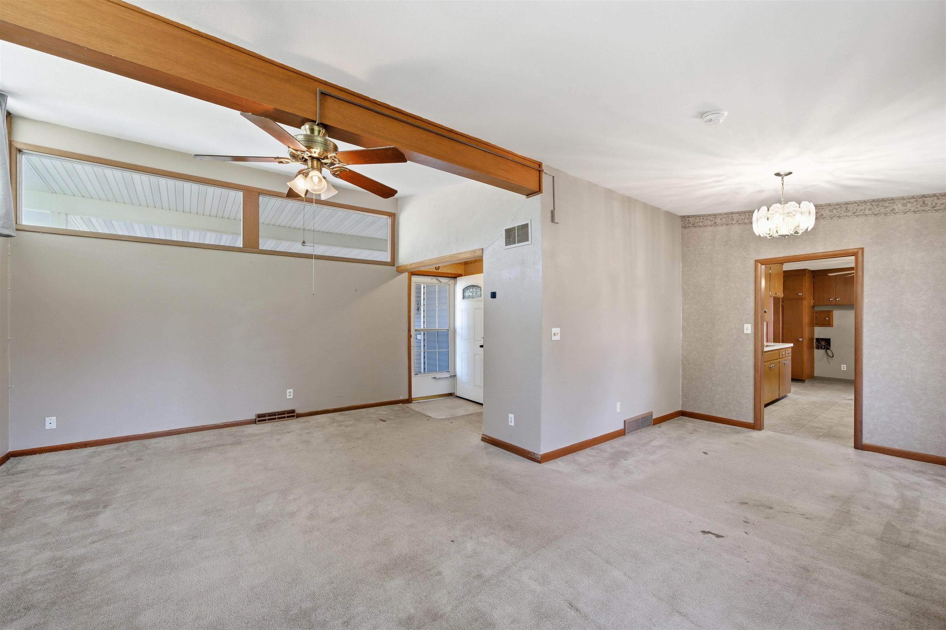 706 S Freeborn Property Photo 12