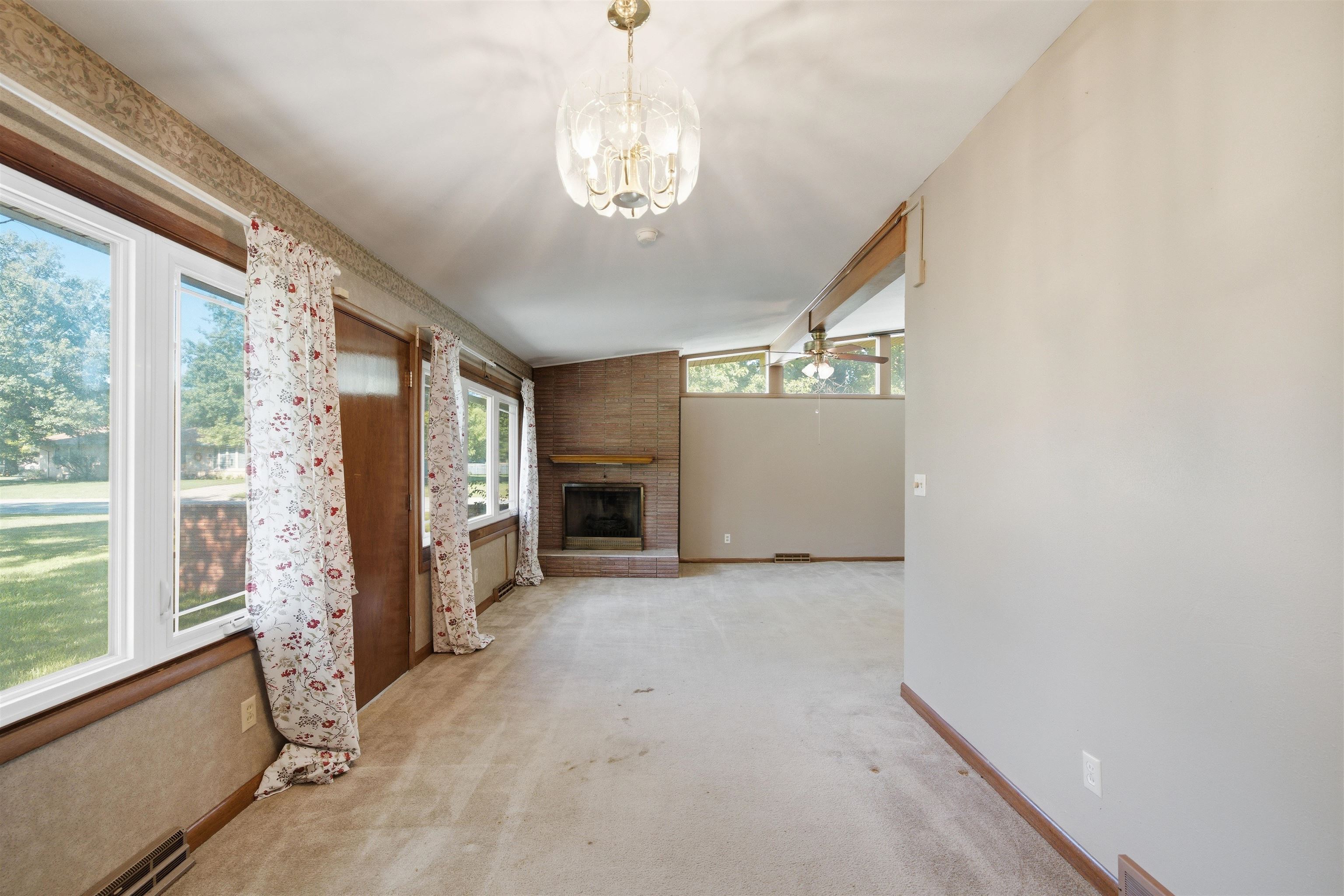706 S Freeborn Property Photo 13