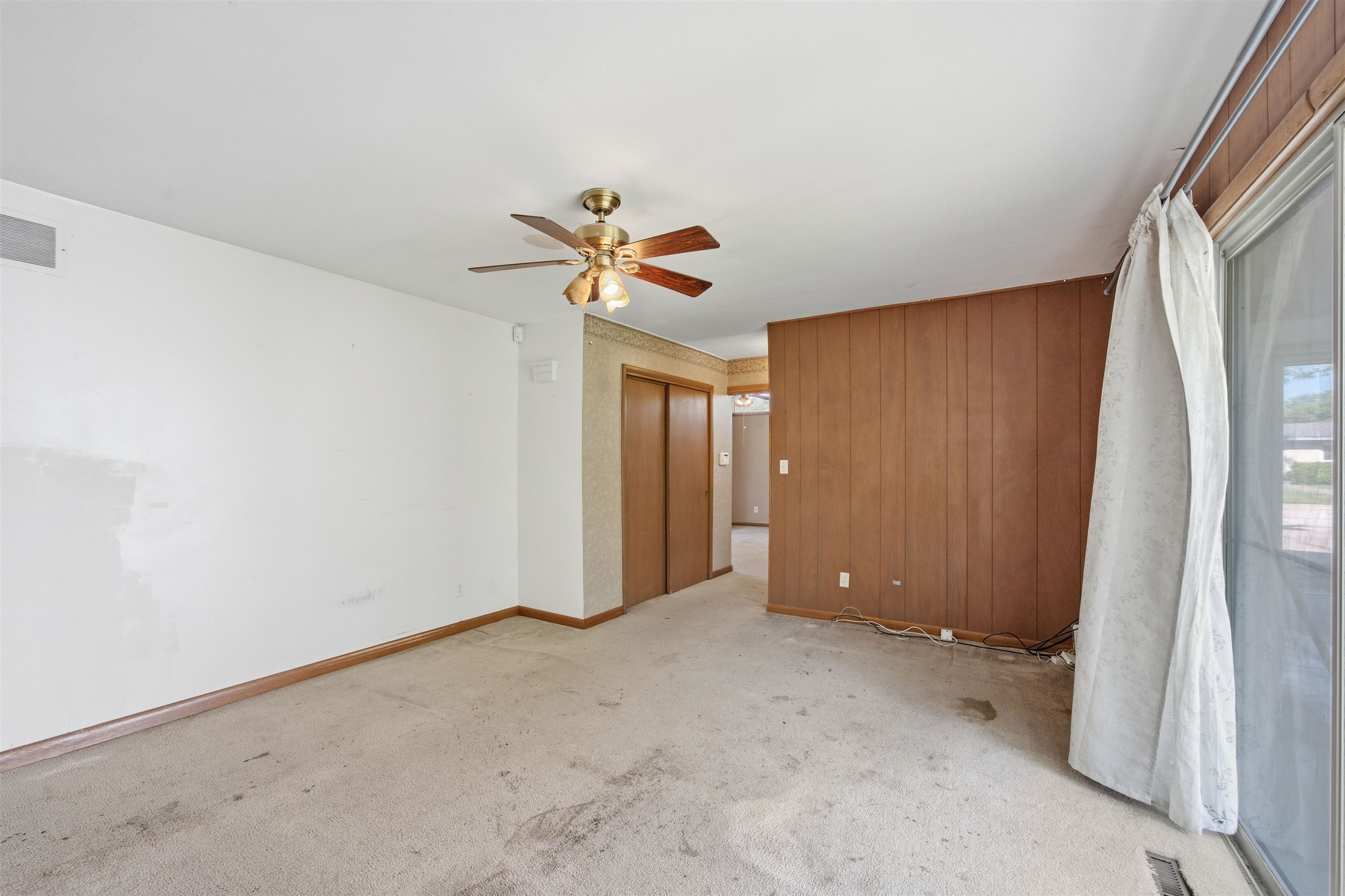 706 S Freeborn Property Photo 21