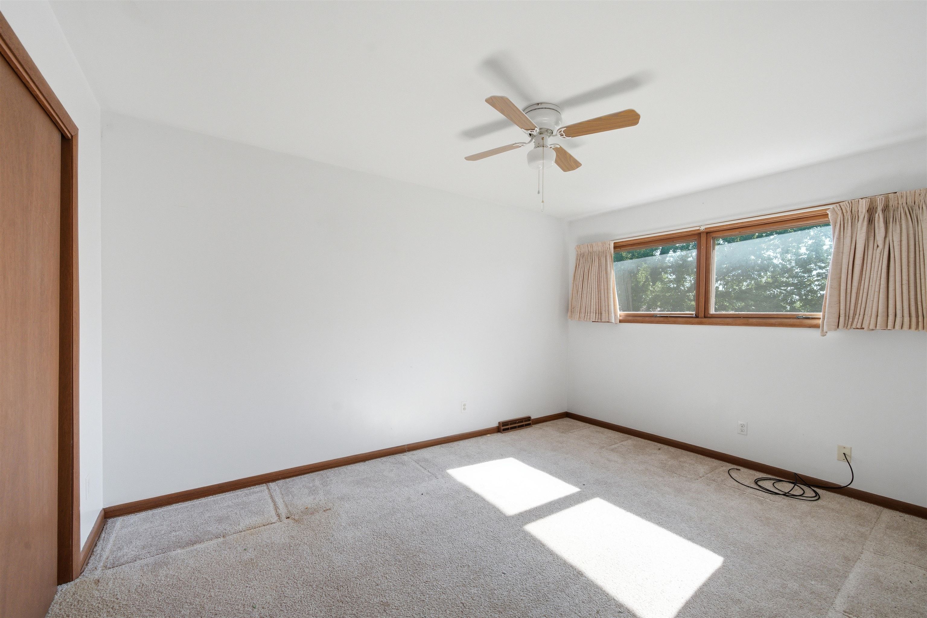 706 S Freeborn Property Photo 24