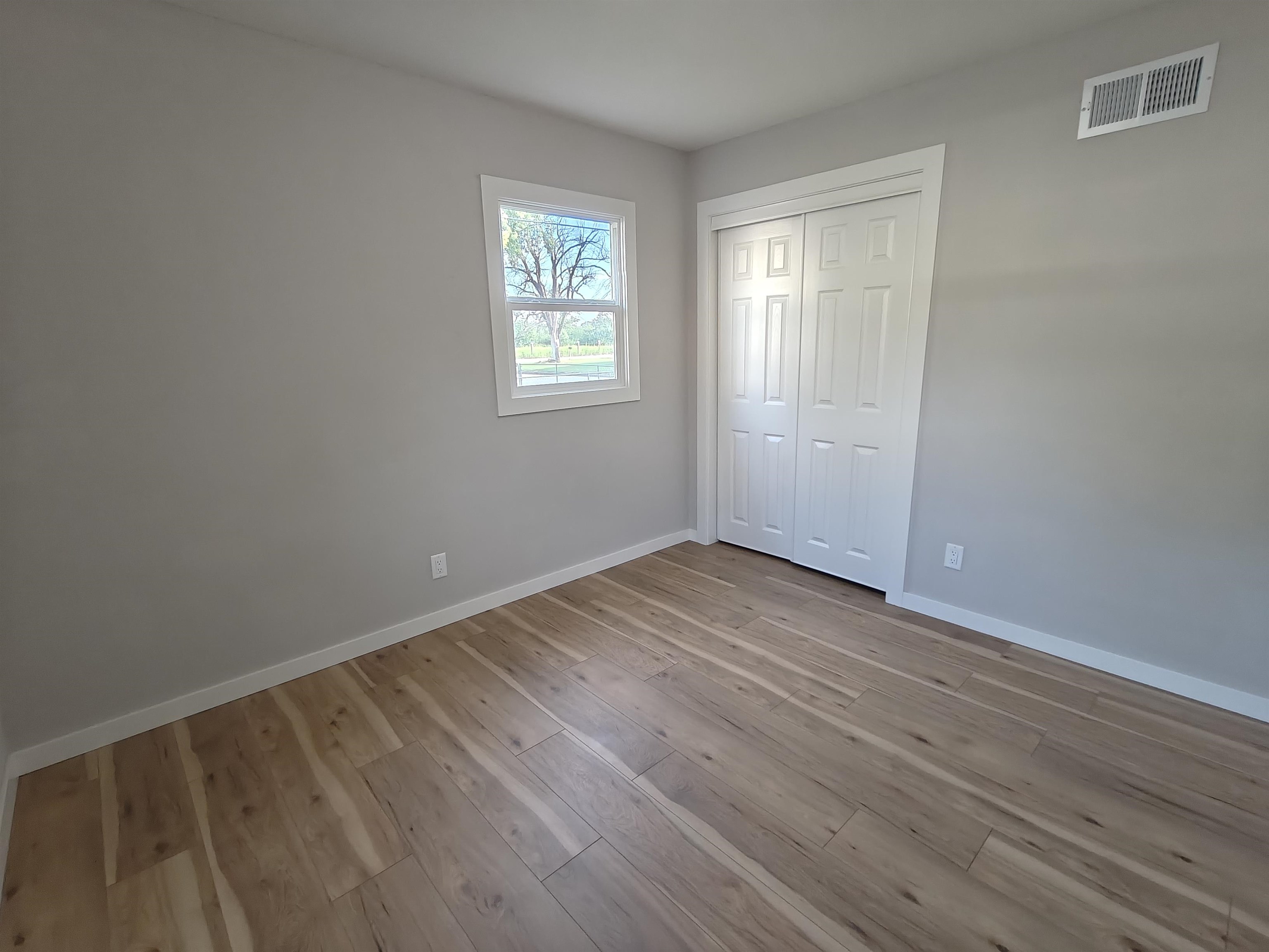 3568 S Downtain Property Photo 13