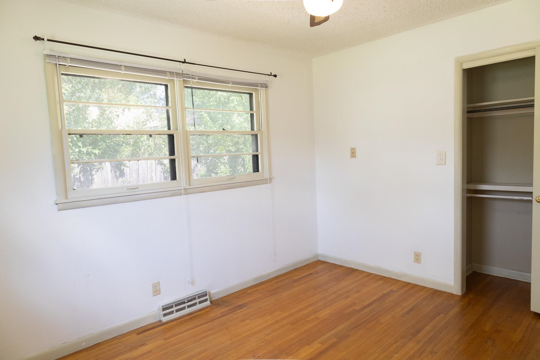 4408 W Memory Ln Property Photo 11