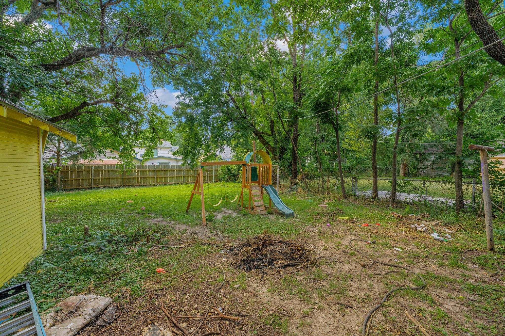 639 N Estelle Ave Property Photo 26