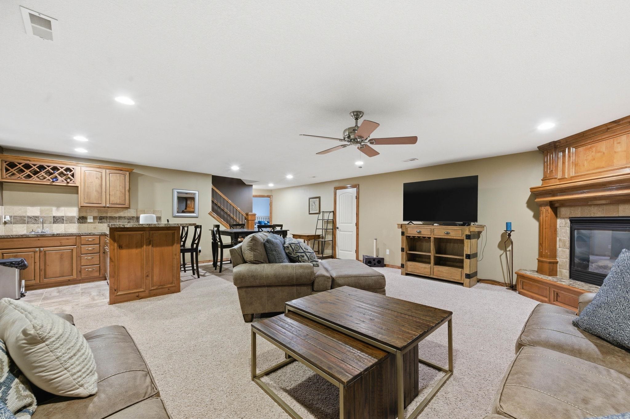 6608 N Upchurch Property Photo 19