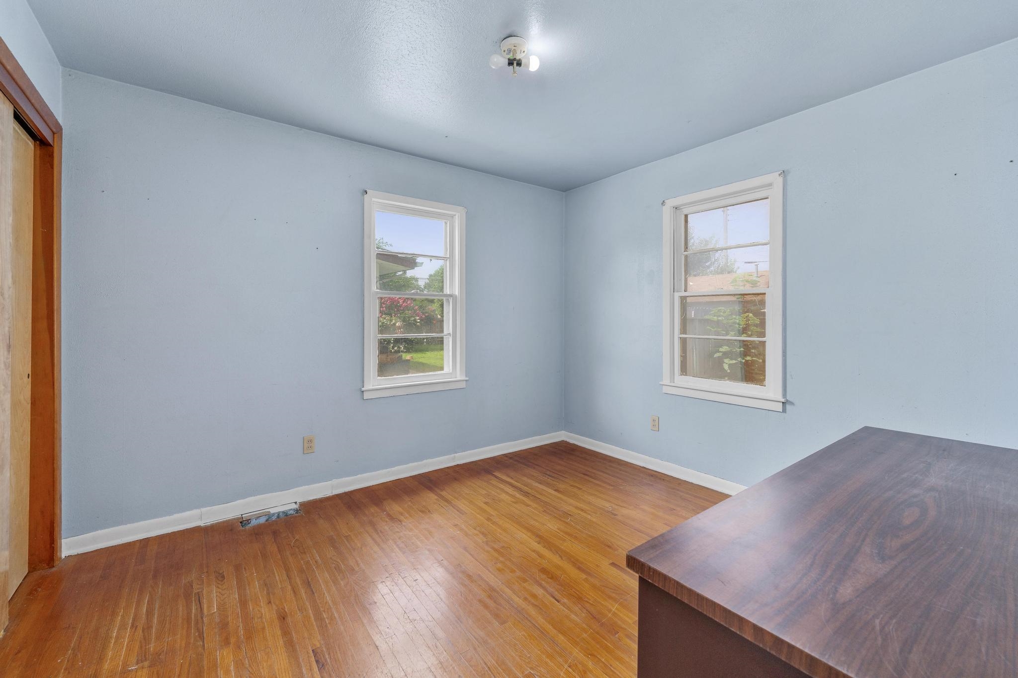 2357 S Walnut St Property Photo 19