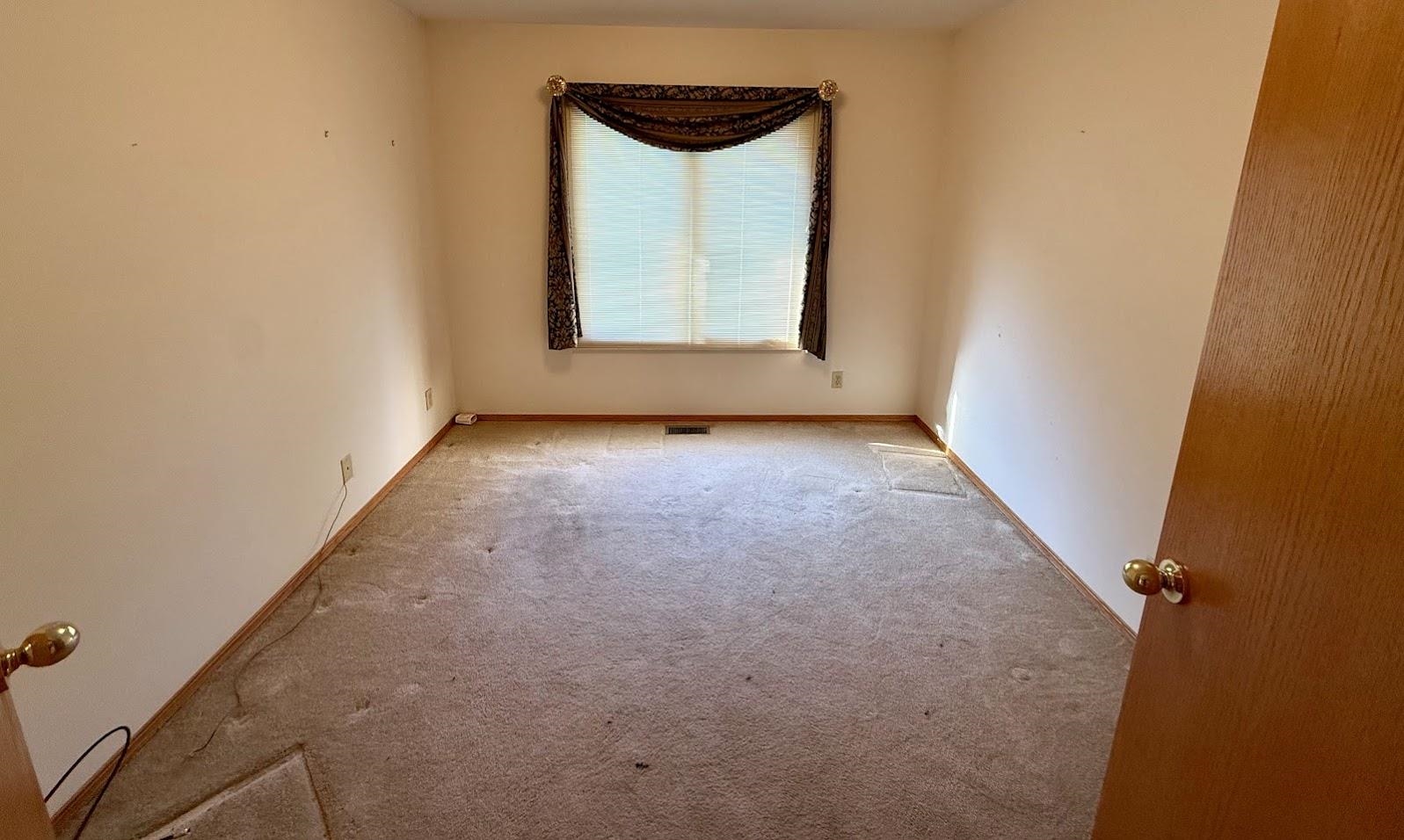 1770 N Country Club Rd #9 Property Photo 17