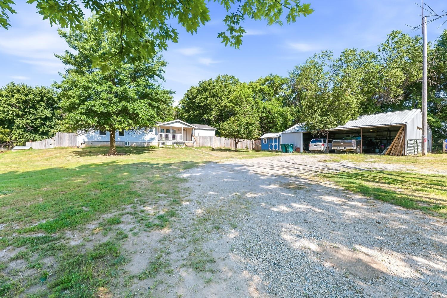 16775 Sw Cherokee Property Photo 2