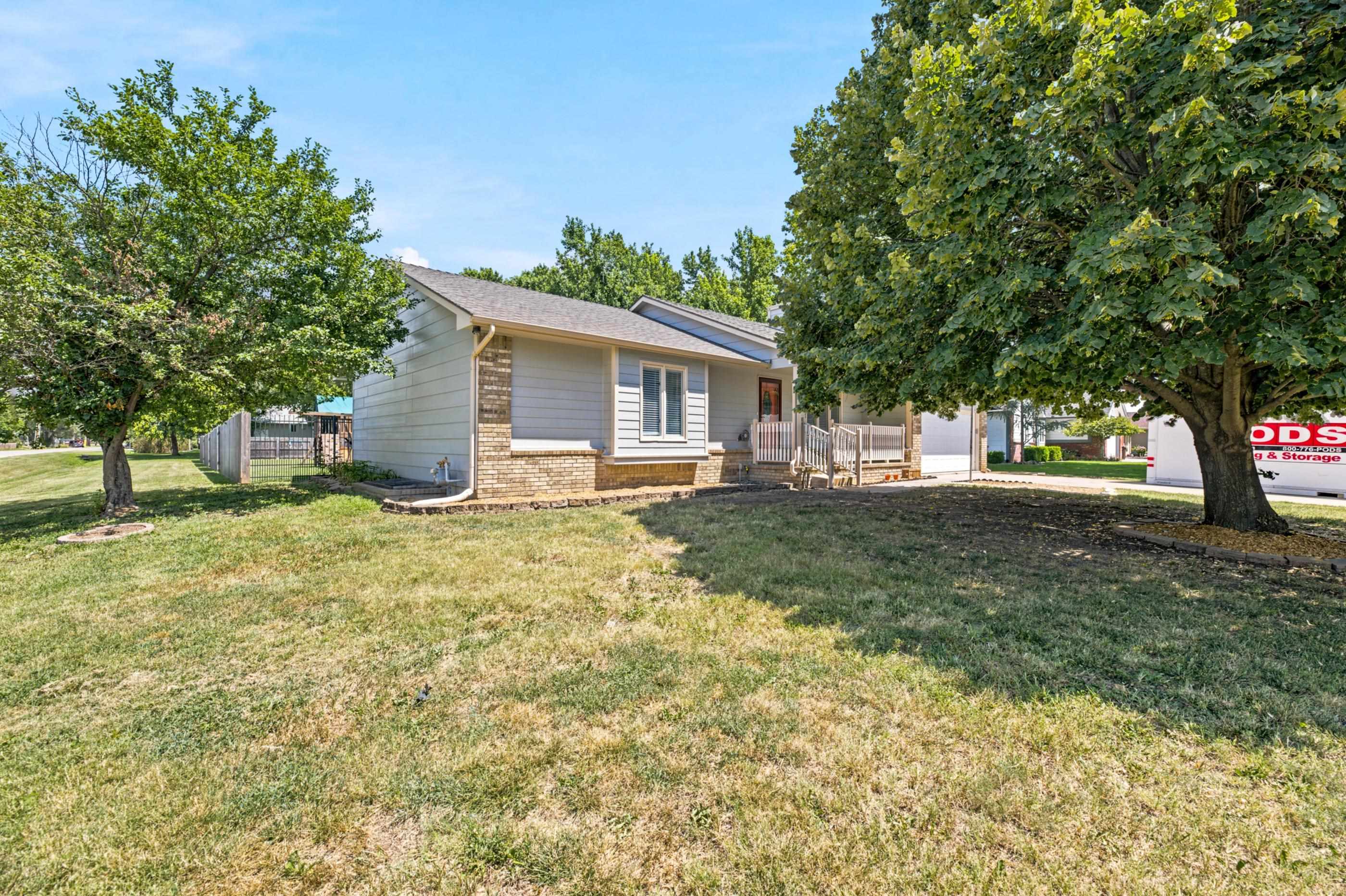 6156 N Sullivan Rd Property Photo 18