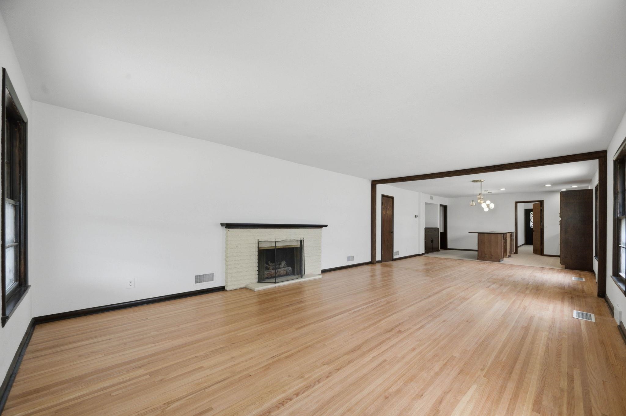 1502 Kenmar St Property Photo 8