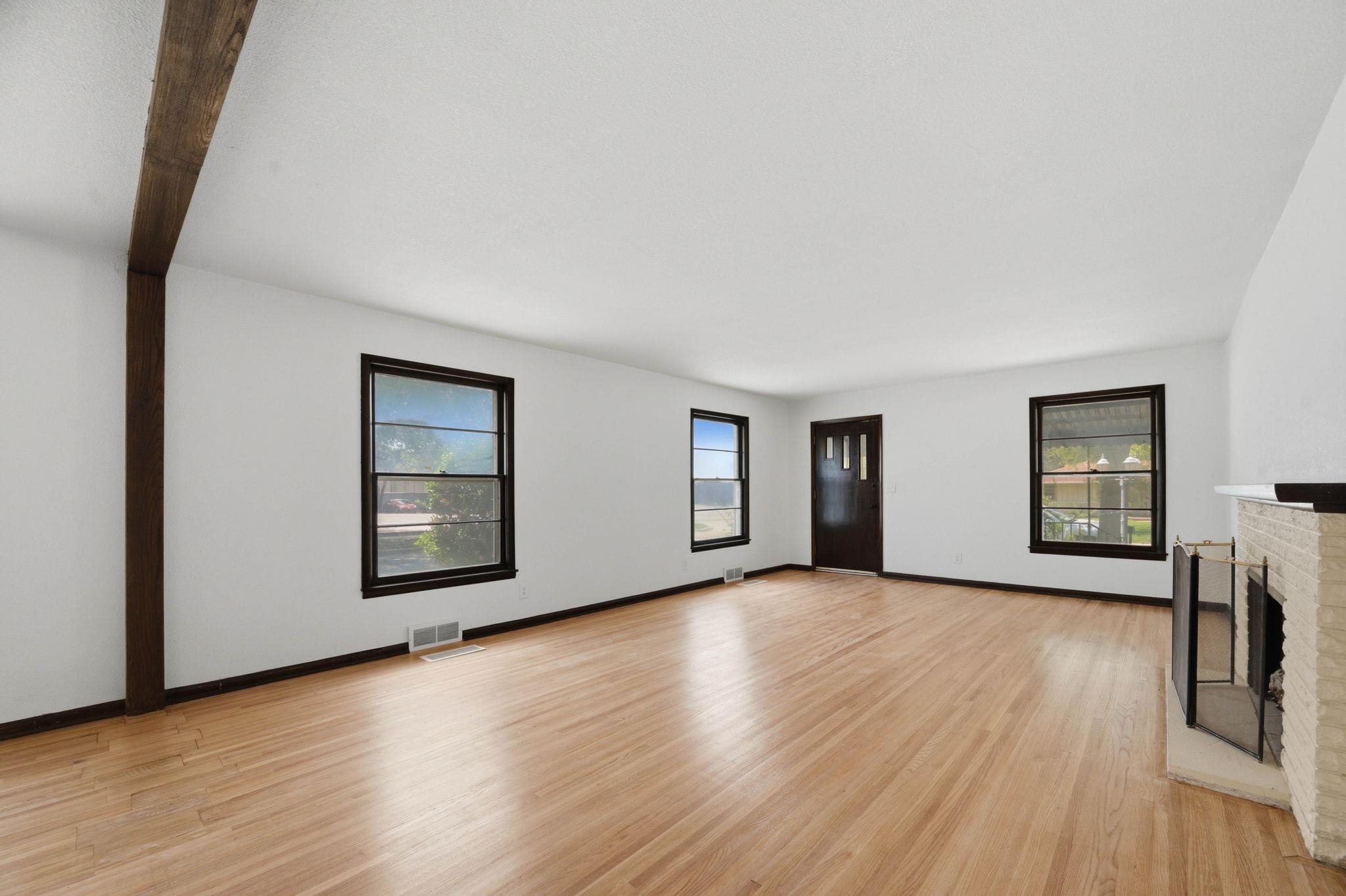 1502 Kenmar St Property Photo 10