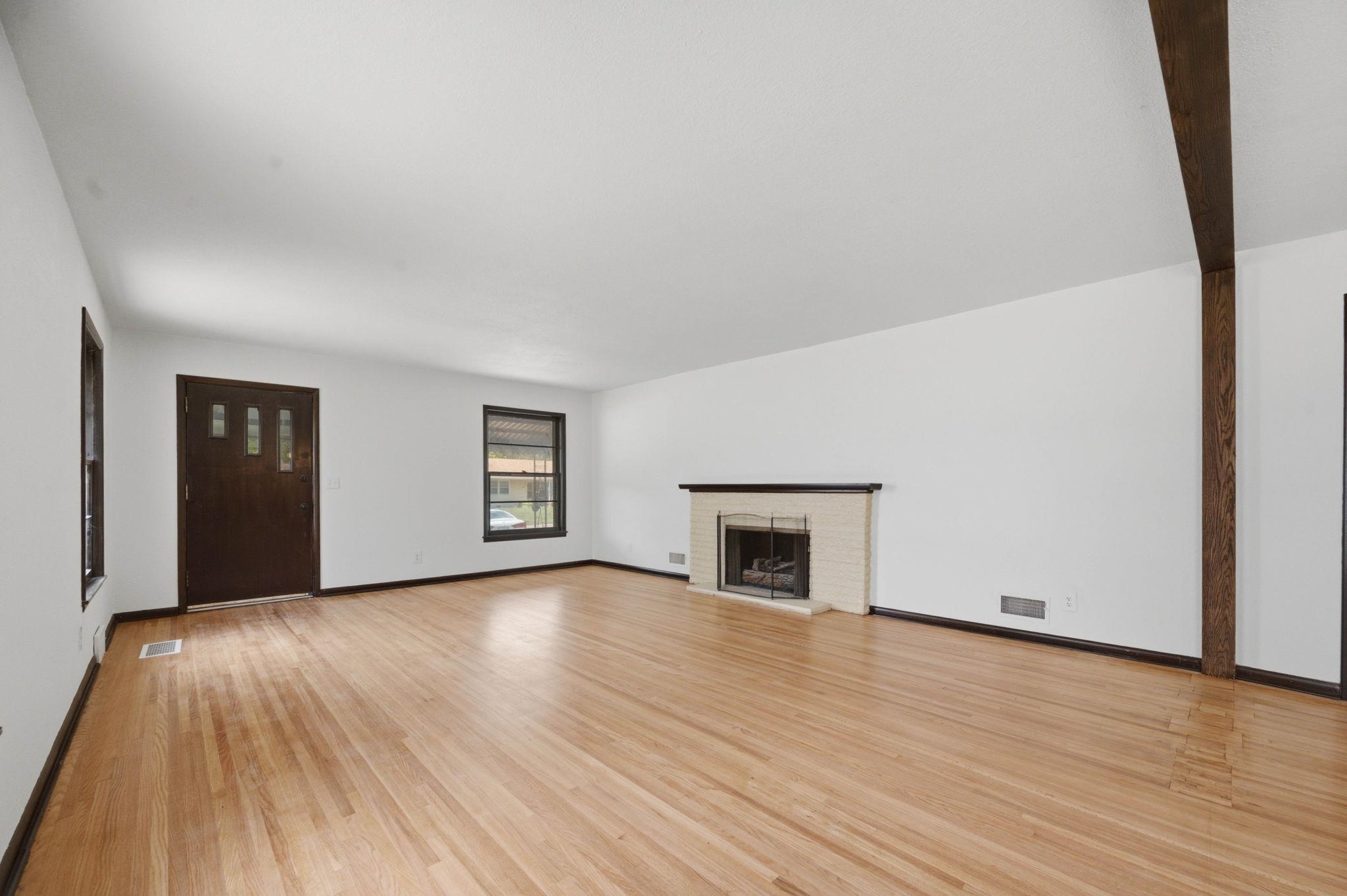 1502 Kenmar St Property Photo 11