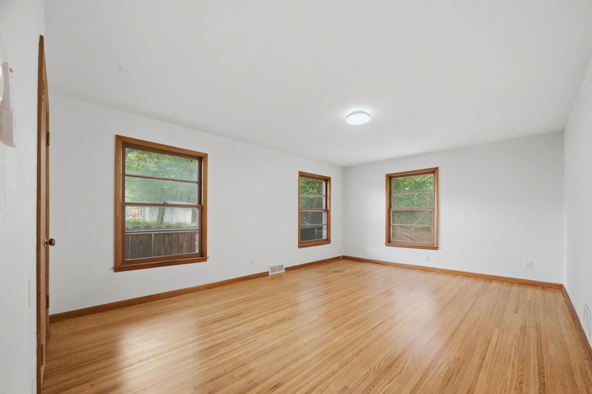 1502 Kenmar St Property Photo 20
