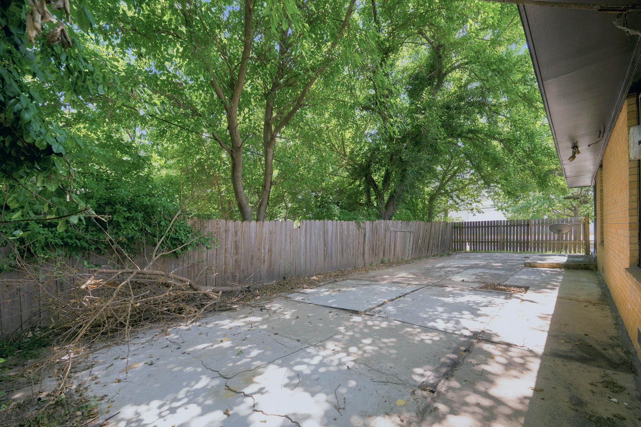 1502 Kenmar St Property Photo 28