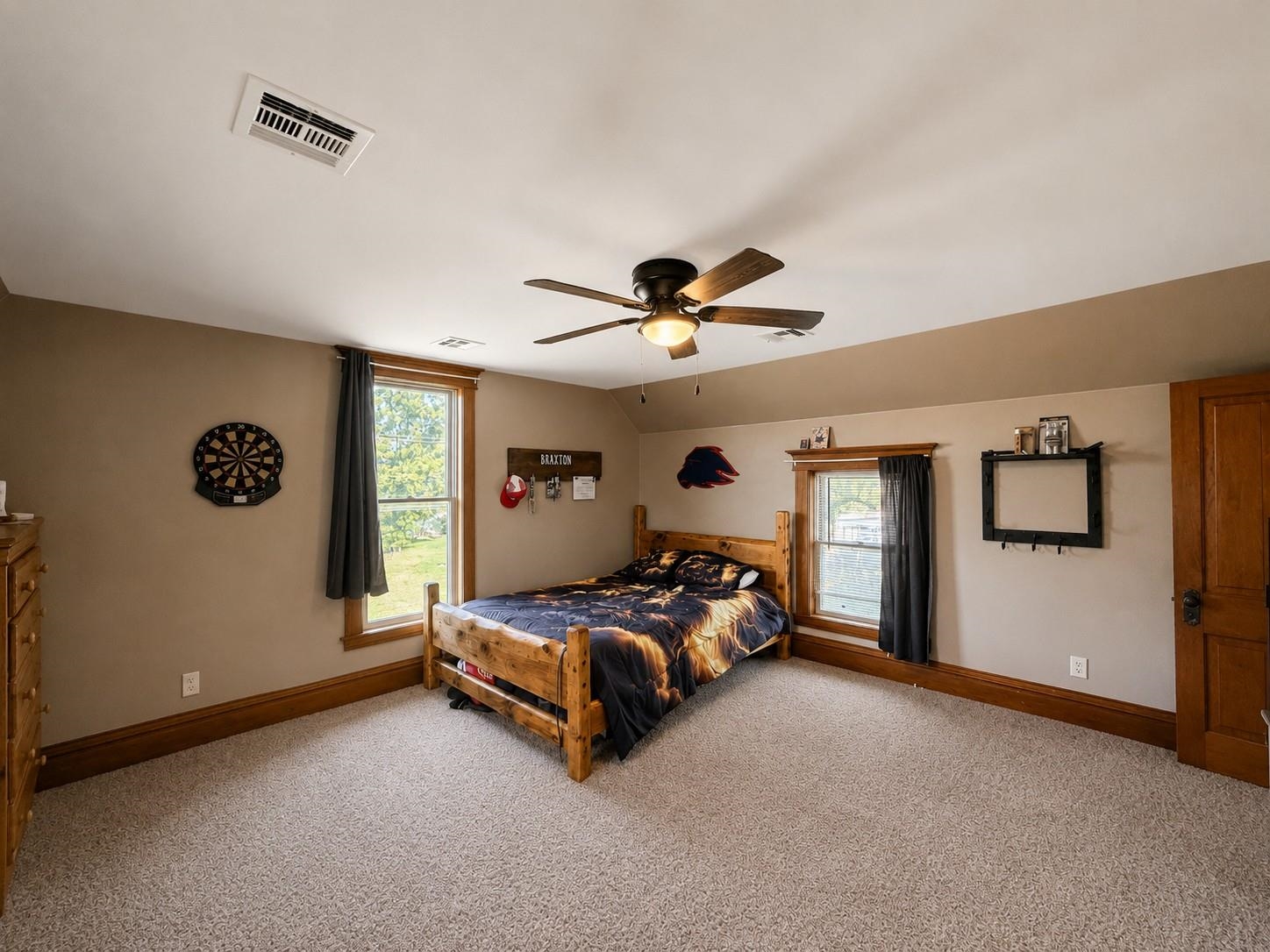 719 N Ottawa Property Photo 19
