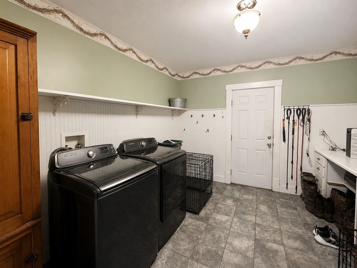 719 N Ottawa Property Photo 29
