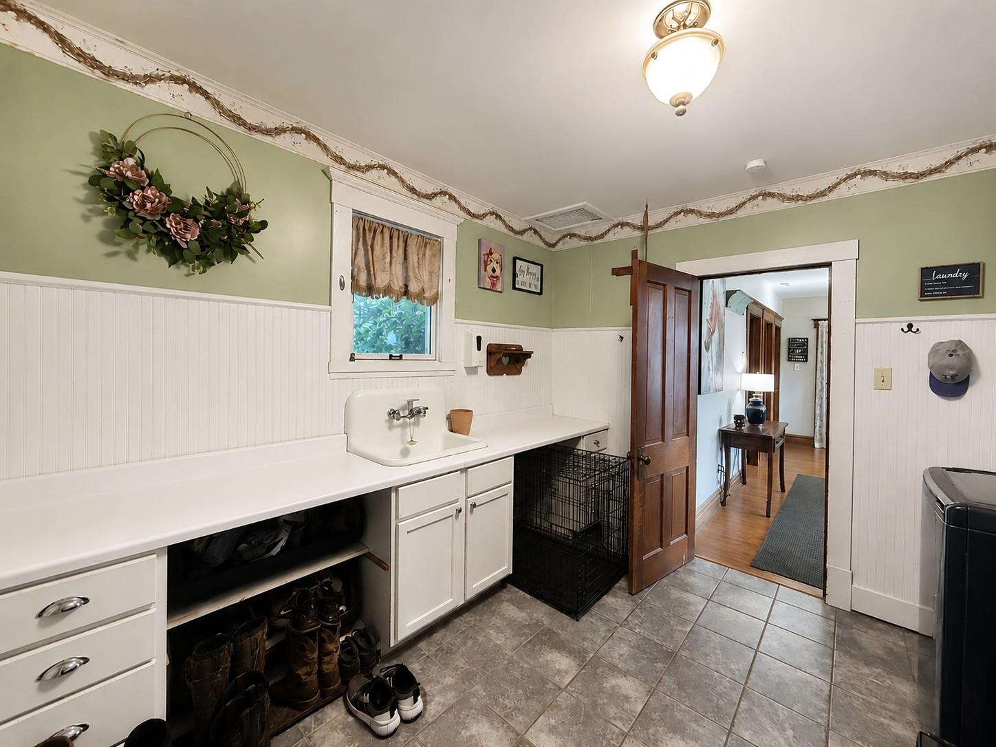 719 N Ottawa Property Photo 30