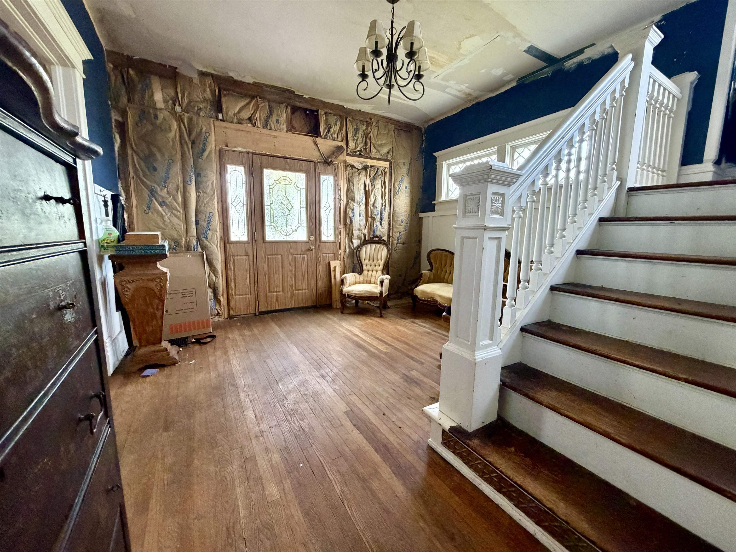 320 N Maple Property Photo 3