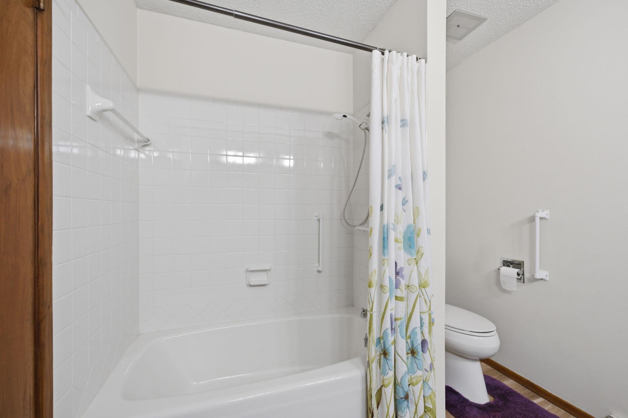 1135 N Patrick Henry St Property Photo 16