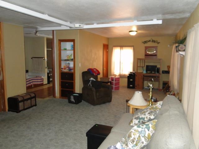 408 E Jones St. Property Photo 12
