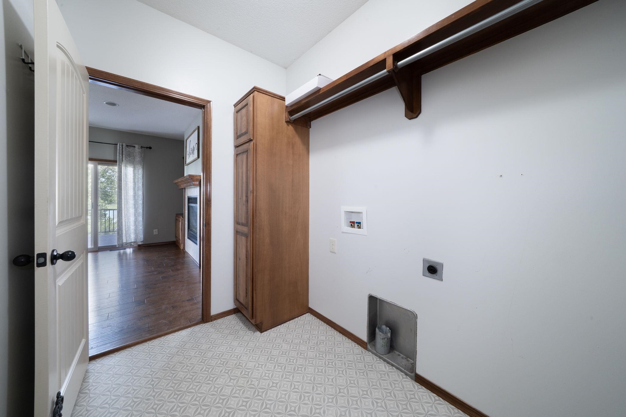 1245 N Countrywalk St Property Photo 17