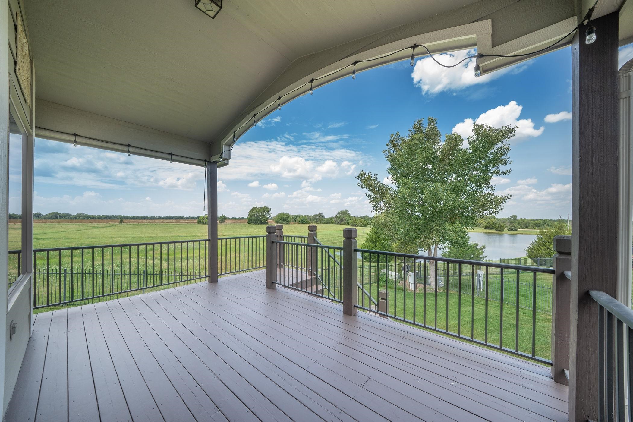1245 N Countrywalk St Property Photo 32
