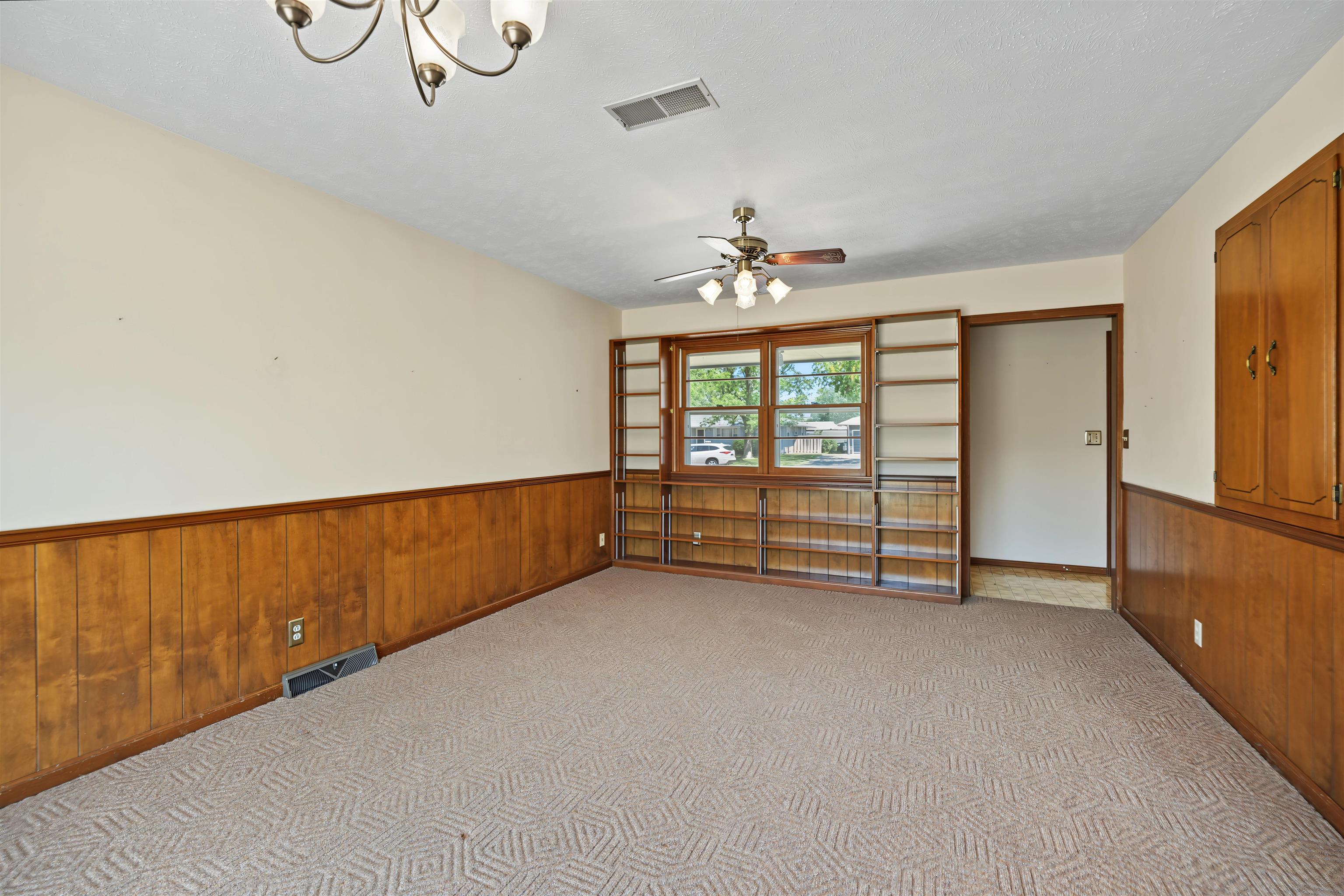 2158 Kensington Rd Property Photo 13