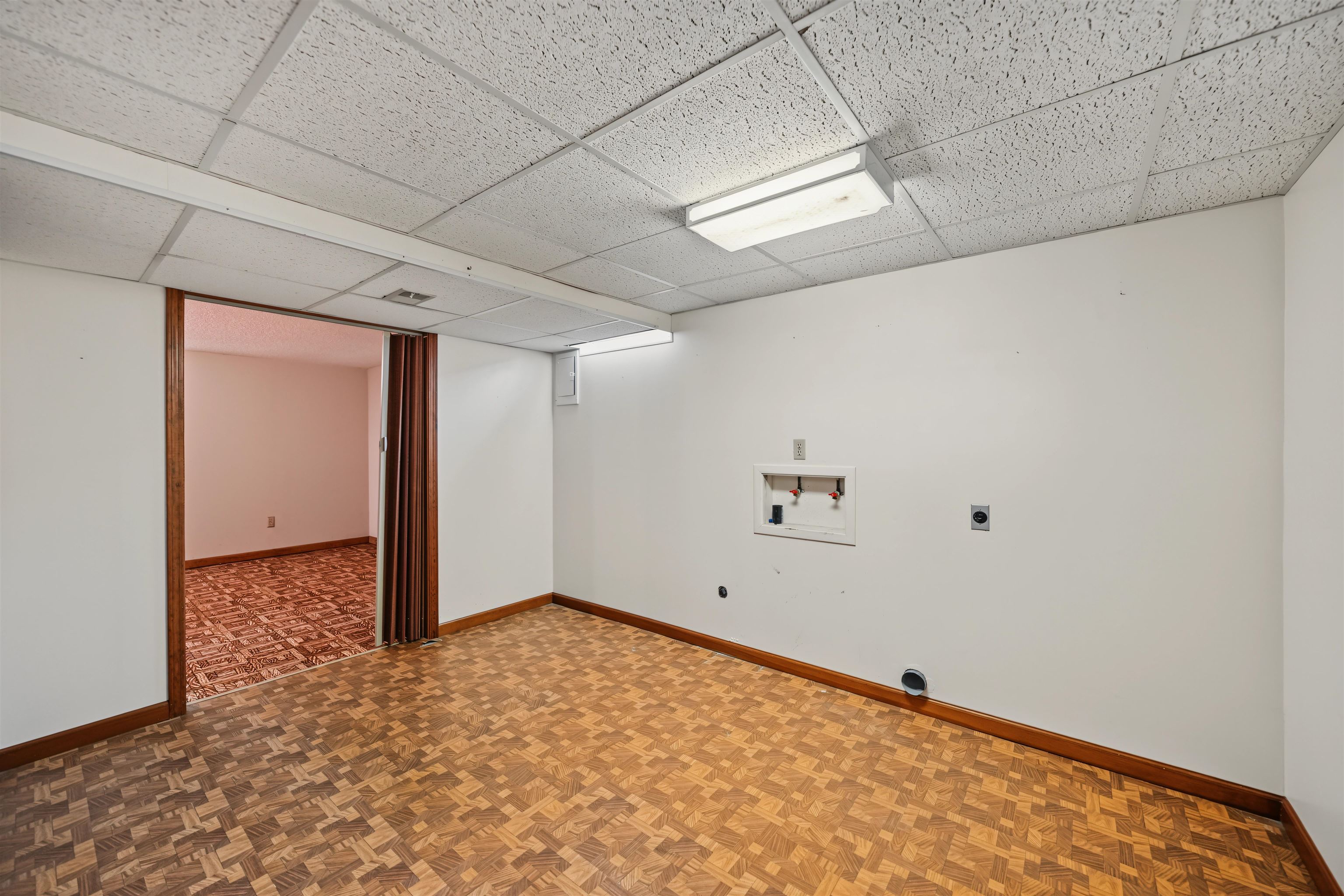 2158 Kensington Rd Property Photo 24