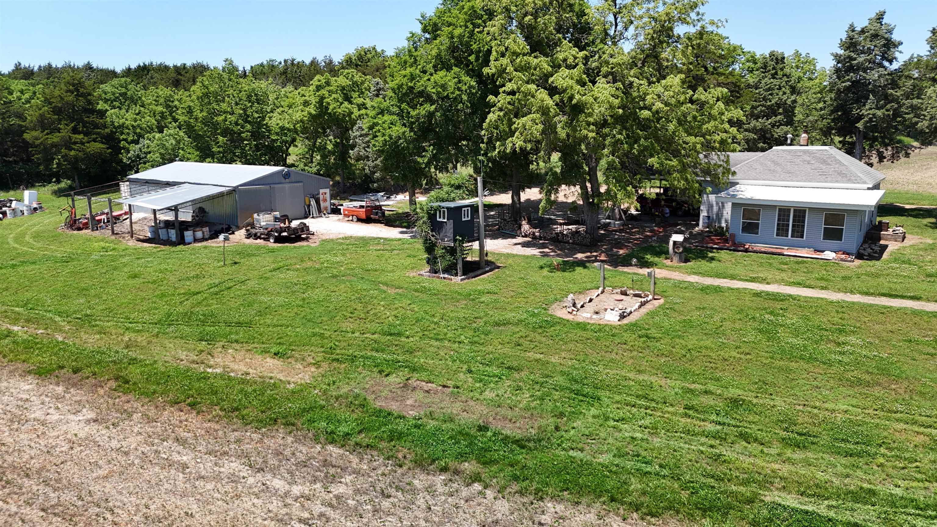 8749 700 Rd Property Photo 18