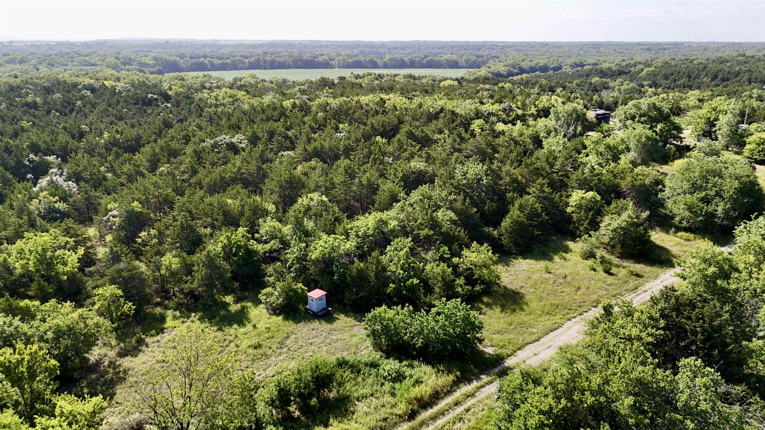 8749 700 Rd Property Photo 29