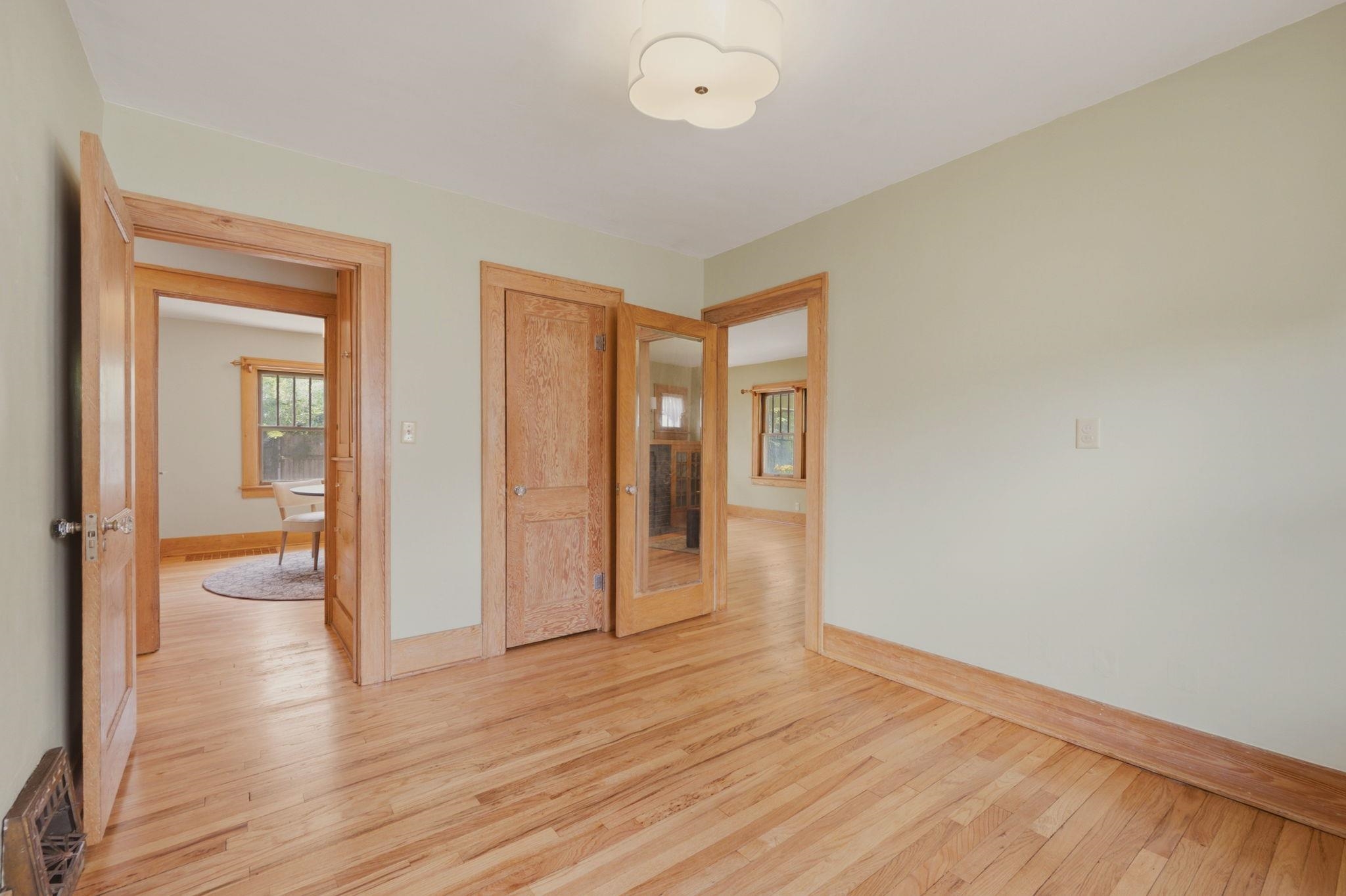 924 N Amidon Ave Property Photo 8
