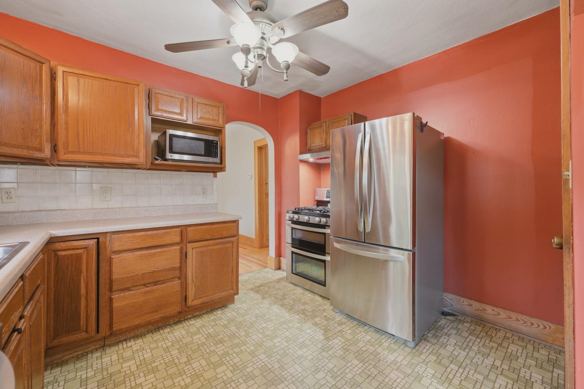 924 N Amidon Ave Property Photo 13