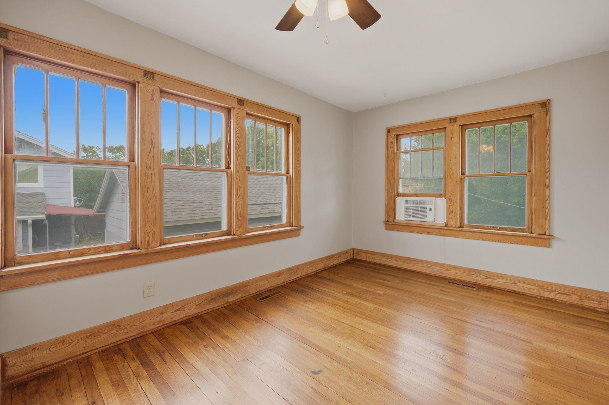 924 N Amidon Ave Property Photo 22
