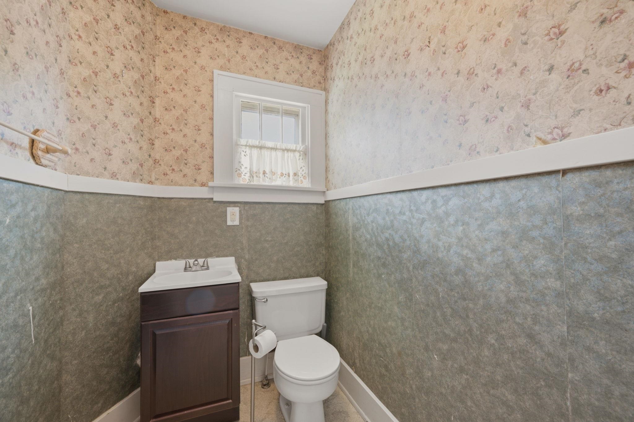 924 N Amidon Ave Property Photo 23