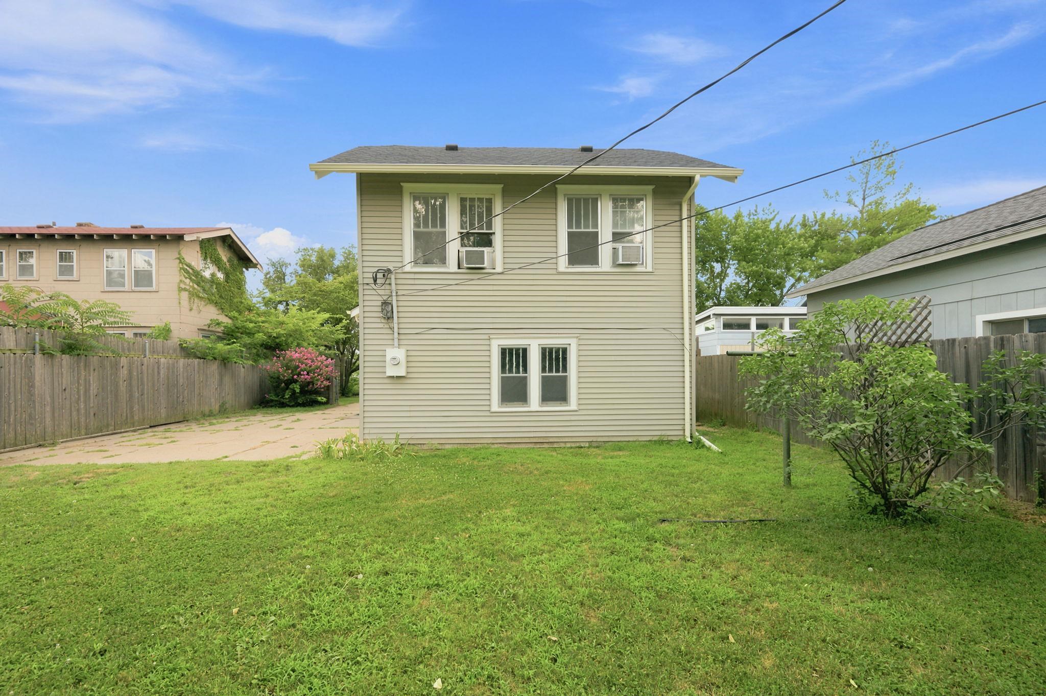 924 N Amidon Ave Property Photo 31