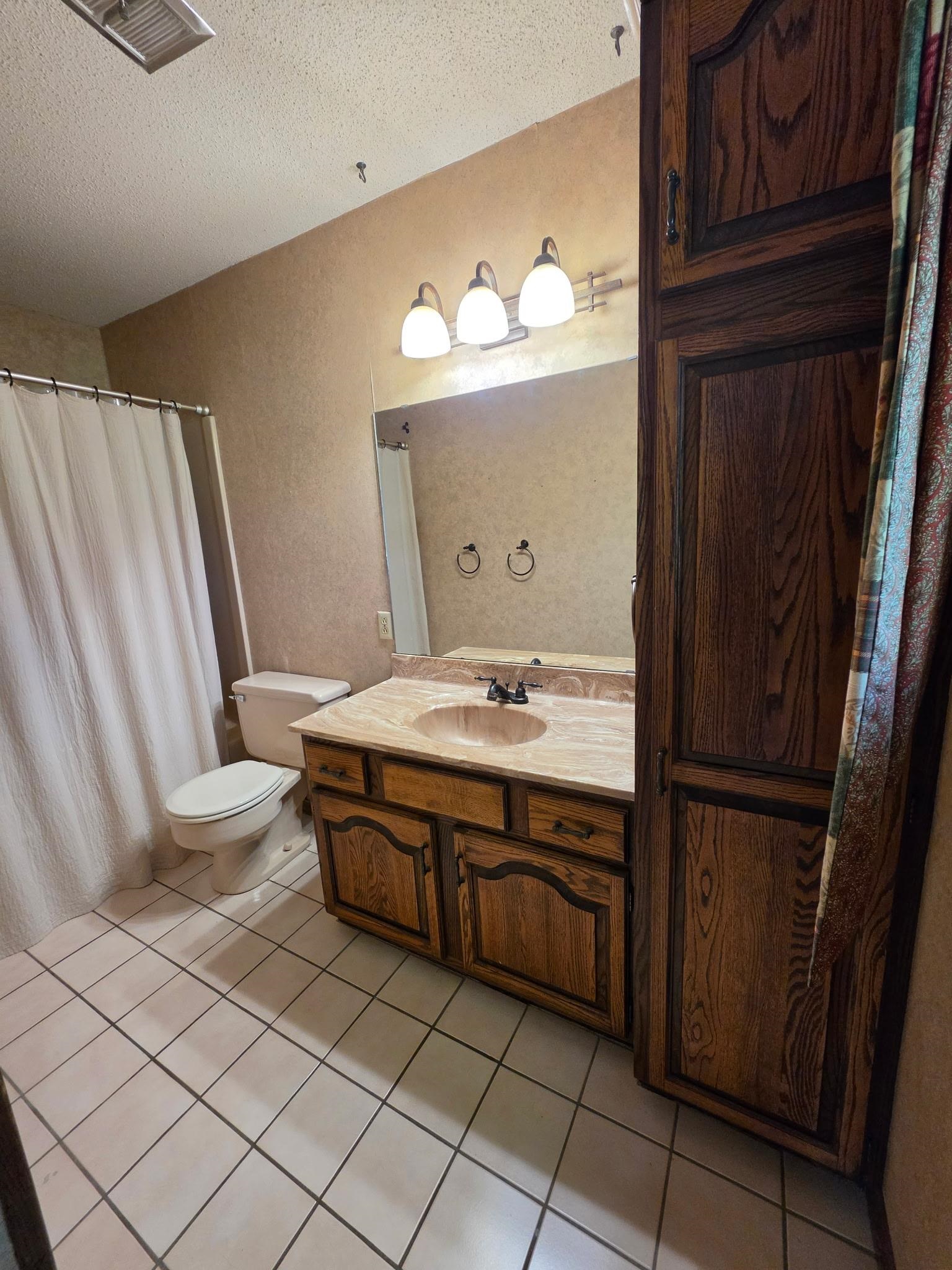 1009 Ruth Ann Dr Property Photo 8