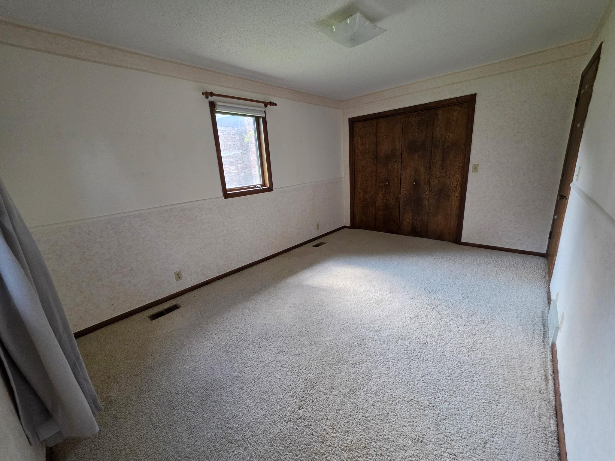 1009 Ruth Ann Dr Property Photo 10