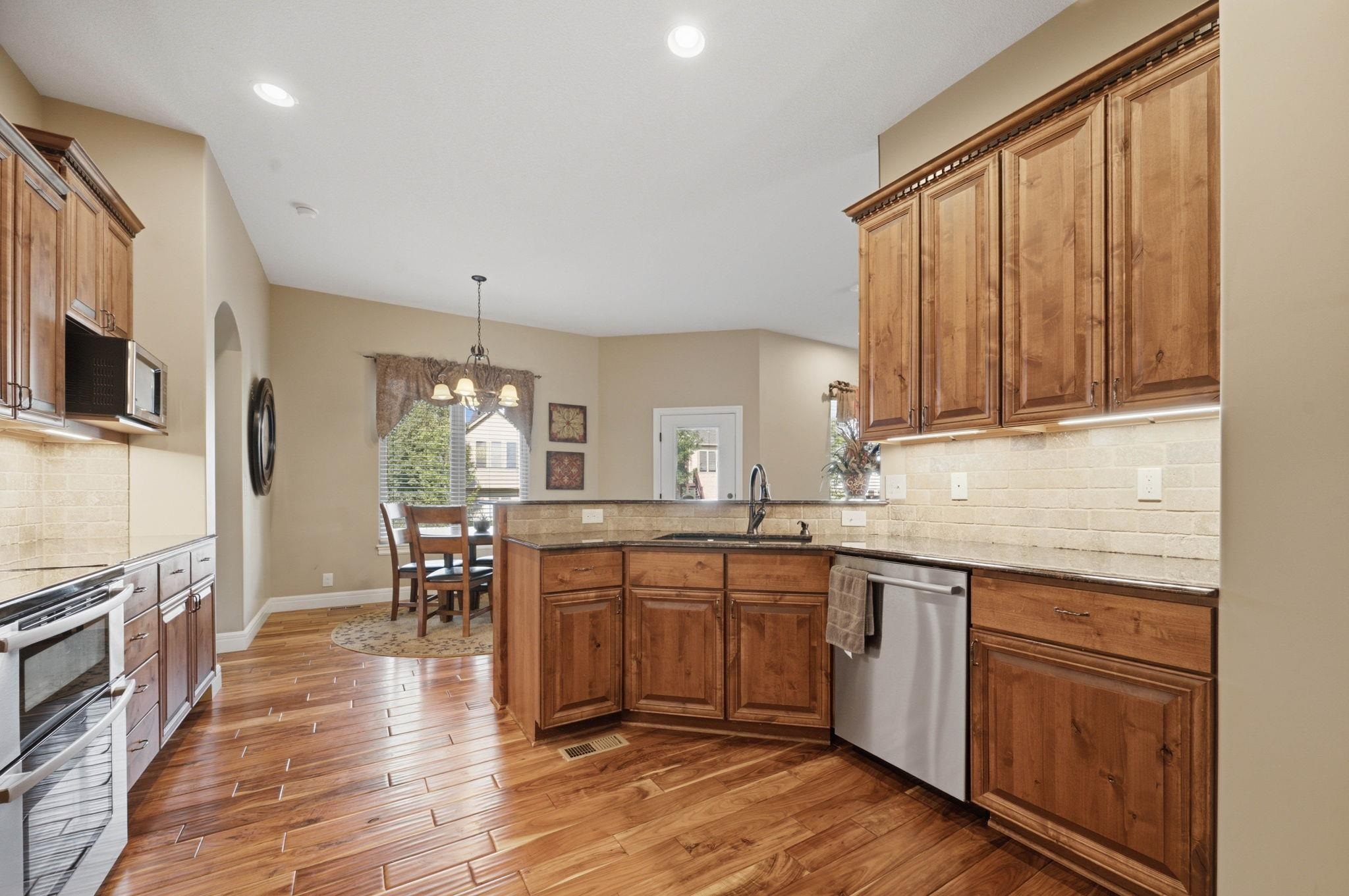 14213 W Monterey Property Photo 9