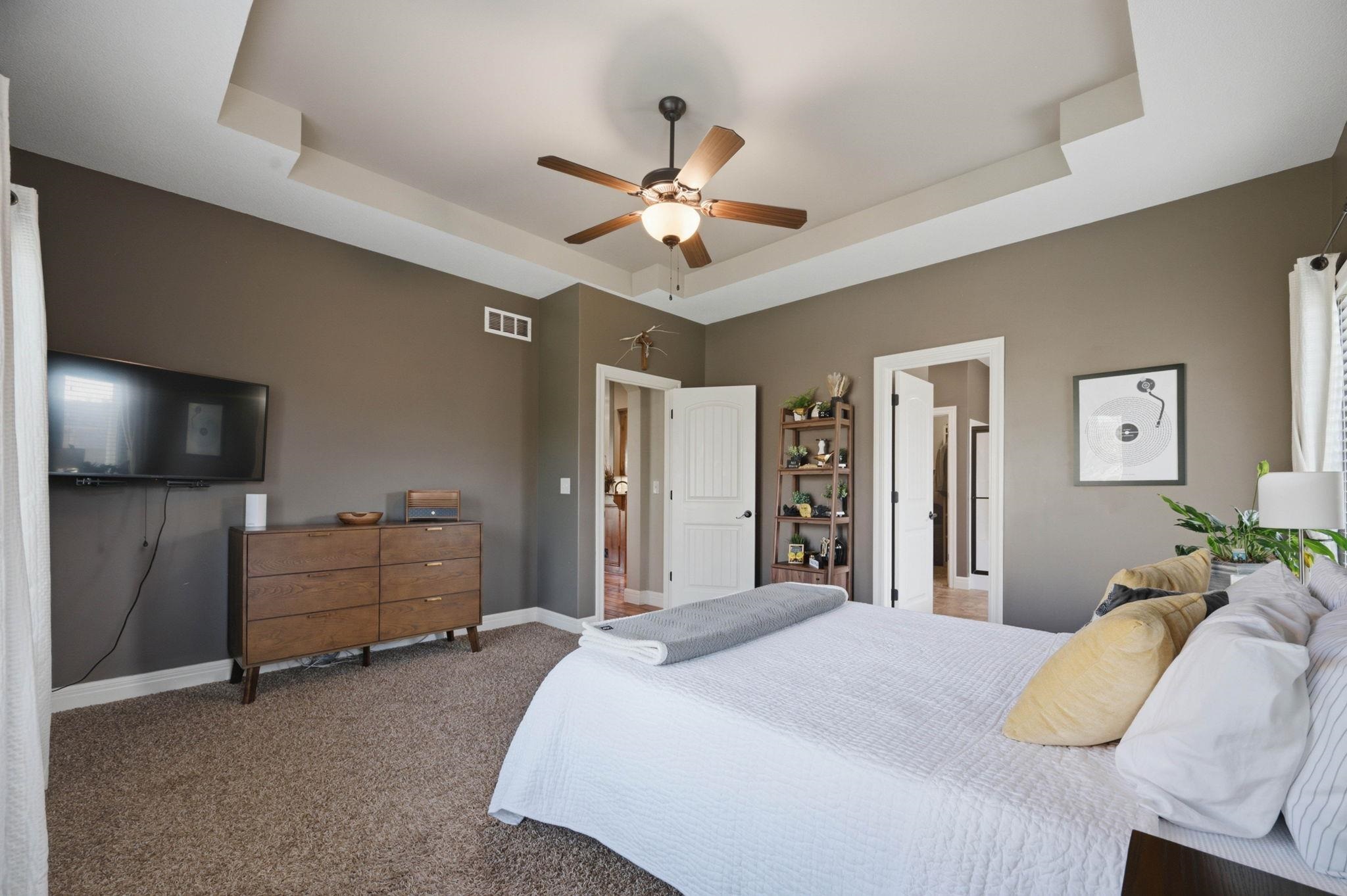 14213 W Monterey Property Photo 11