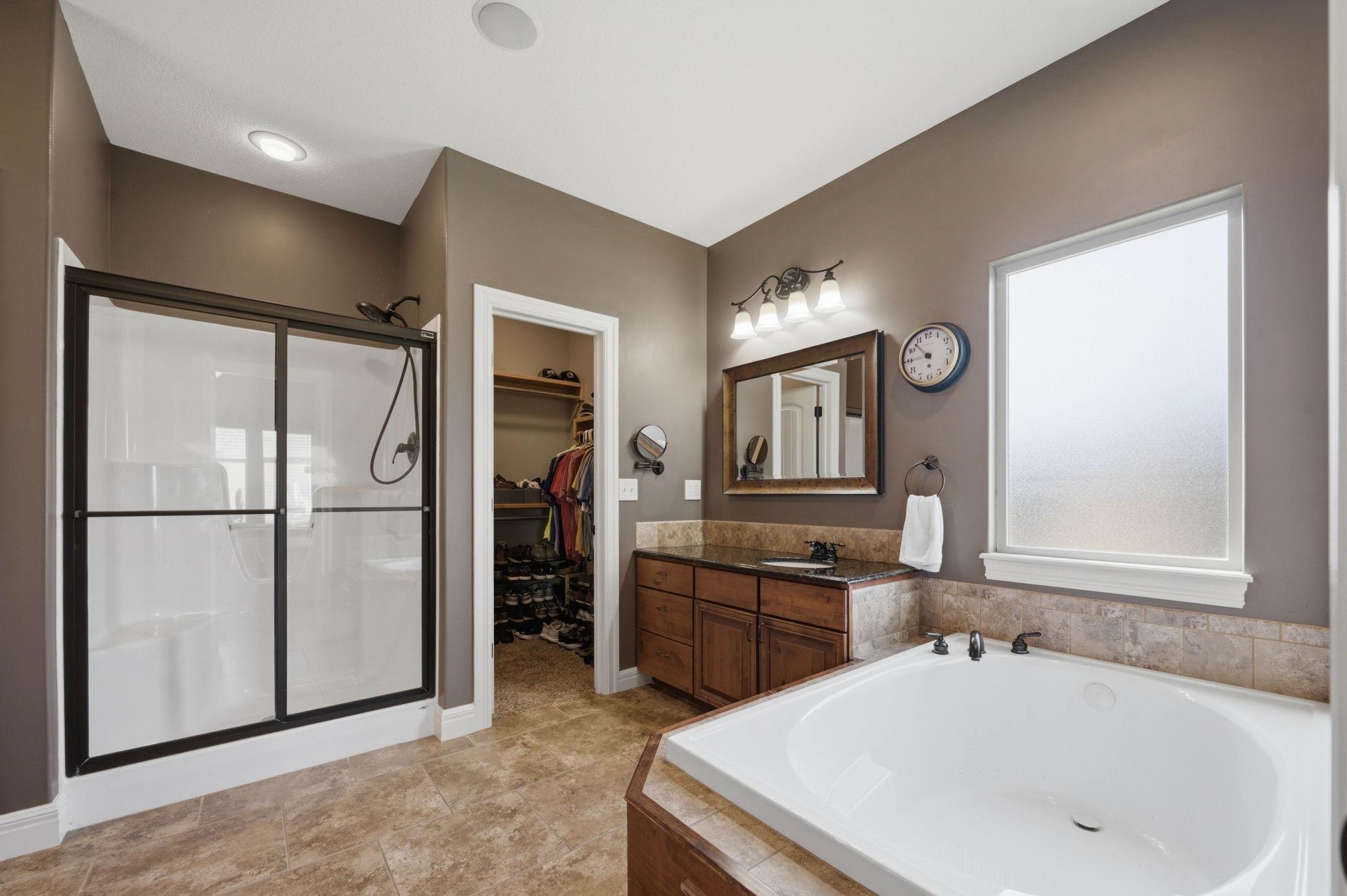 14213 W Monterey Property Photo 12