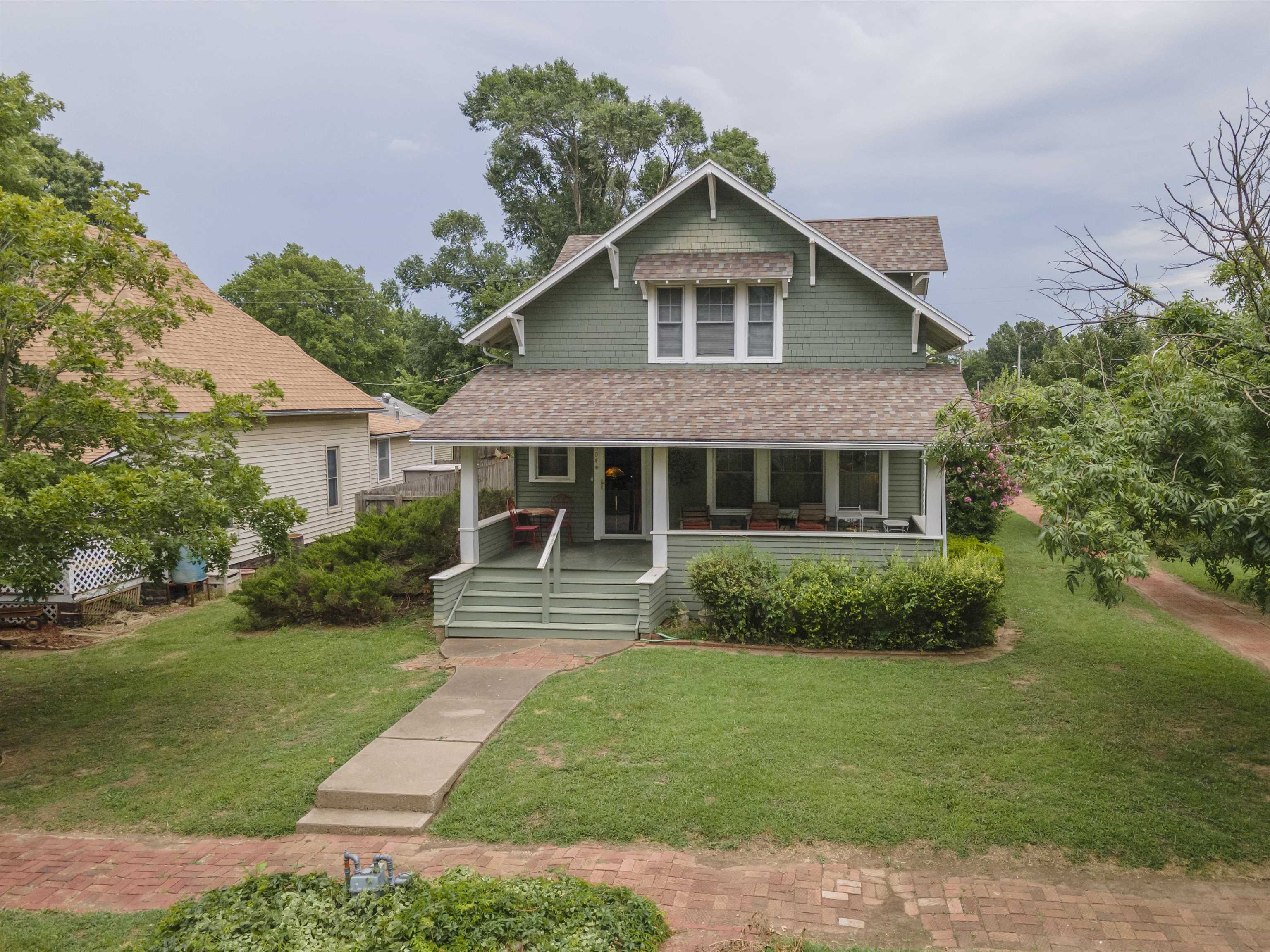 504 N Plum Property Photo 1