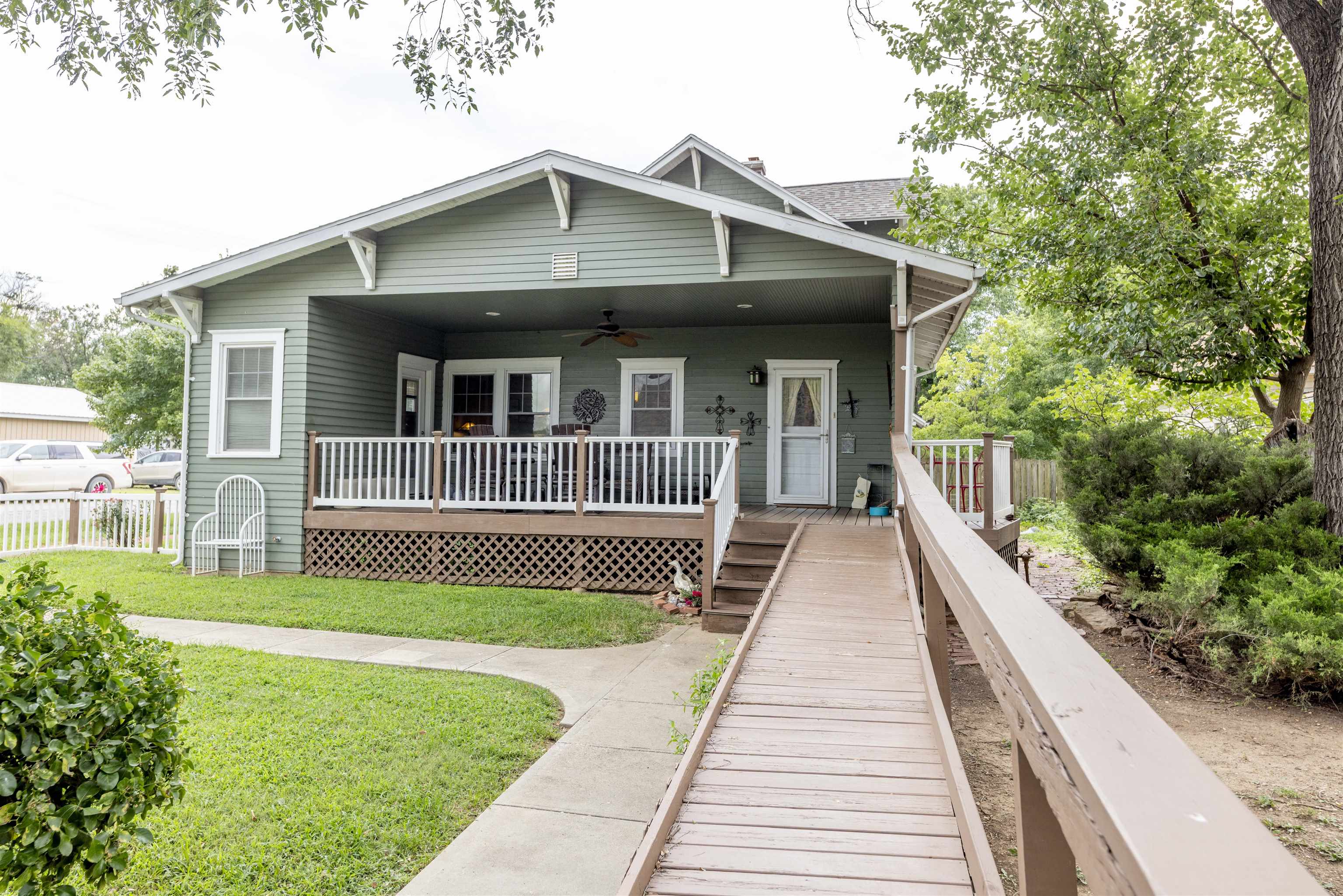 504 N Plum Property Photo 32
