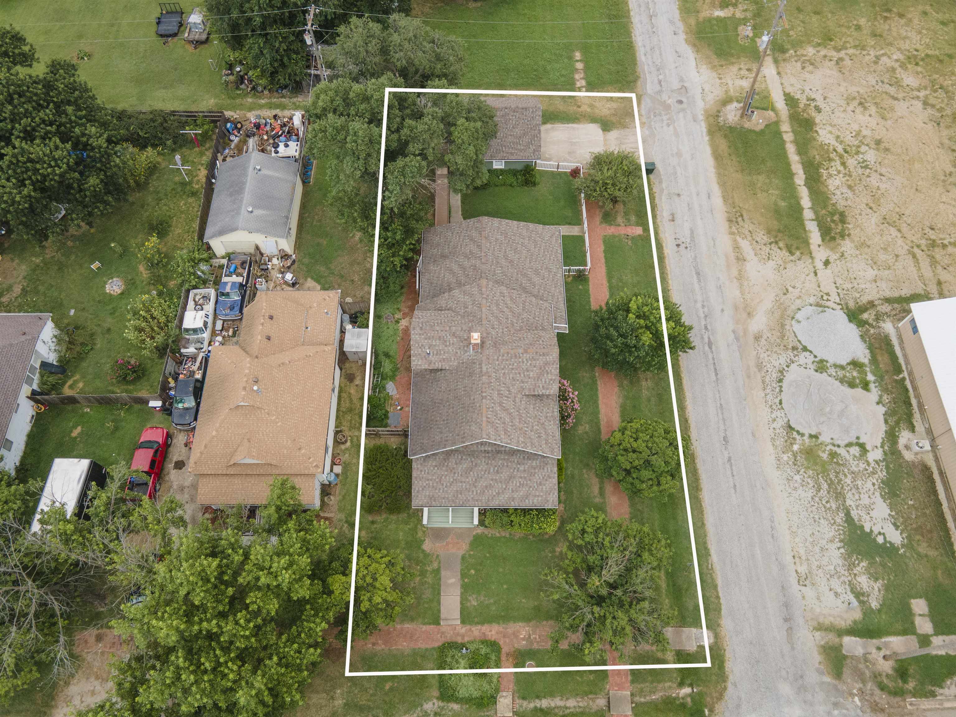 504 N Plum Property Photo 35