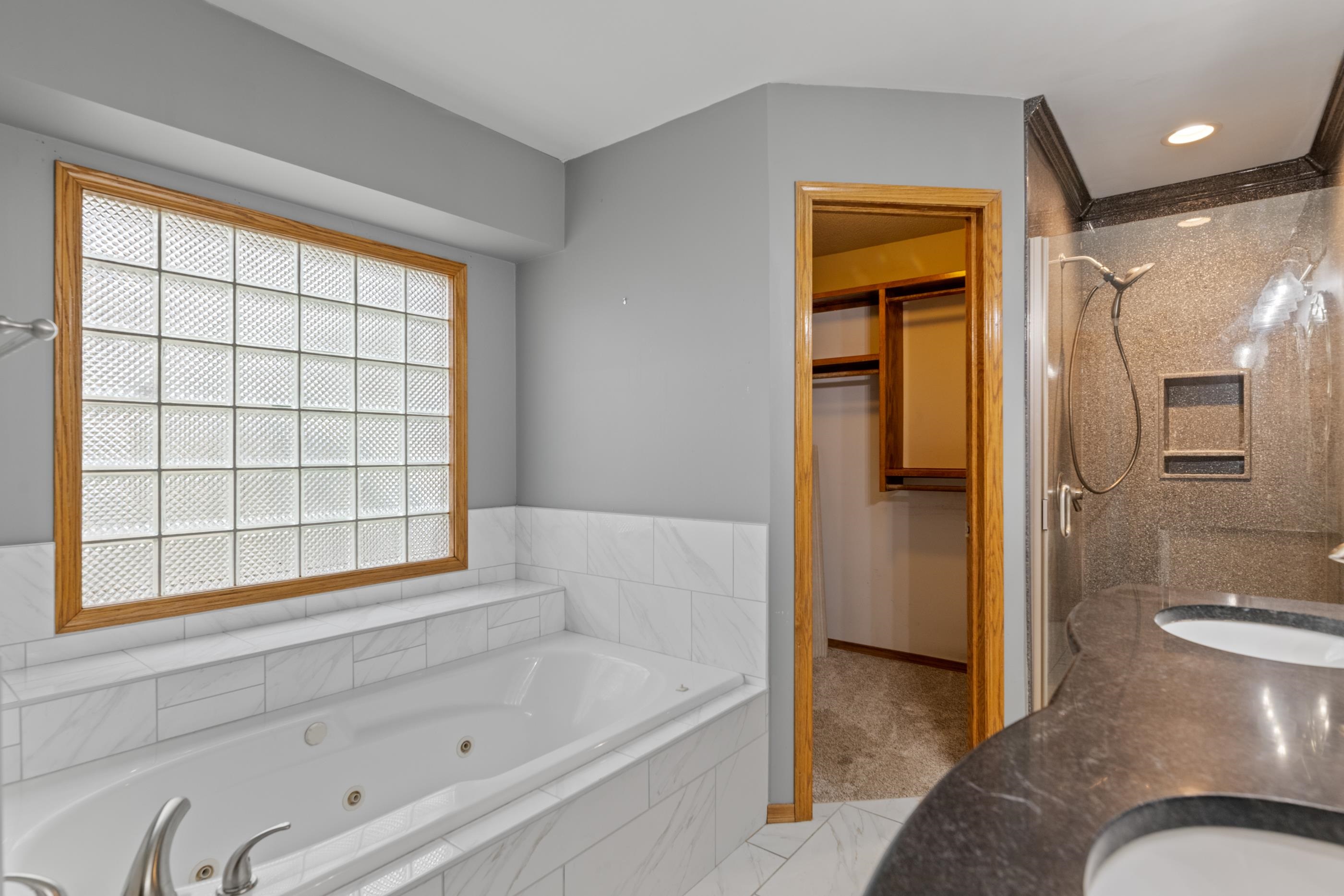 4014 N Tara Cir Property Photo 4