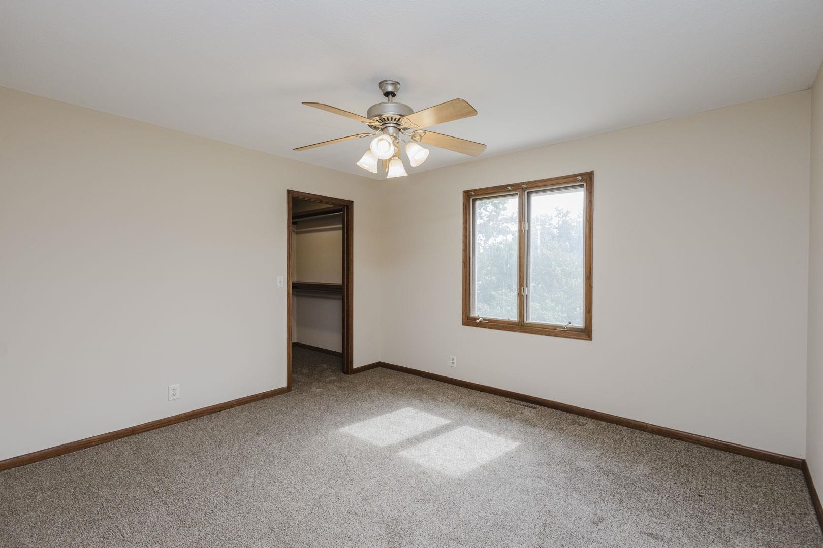 1212 N Coachhouse Rd Property Photo 22