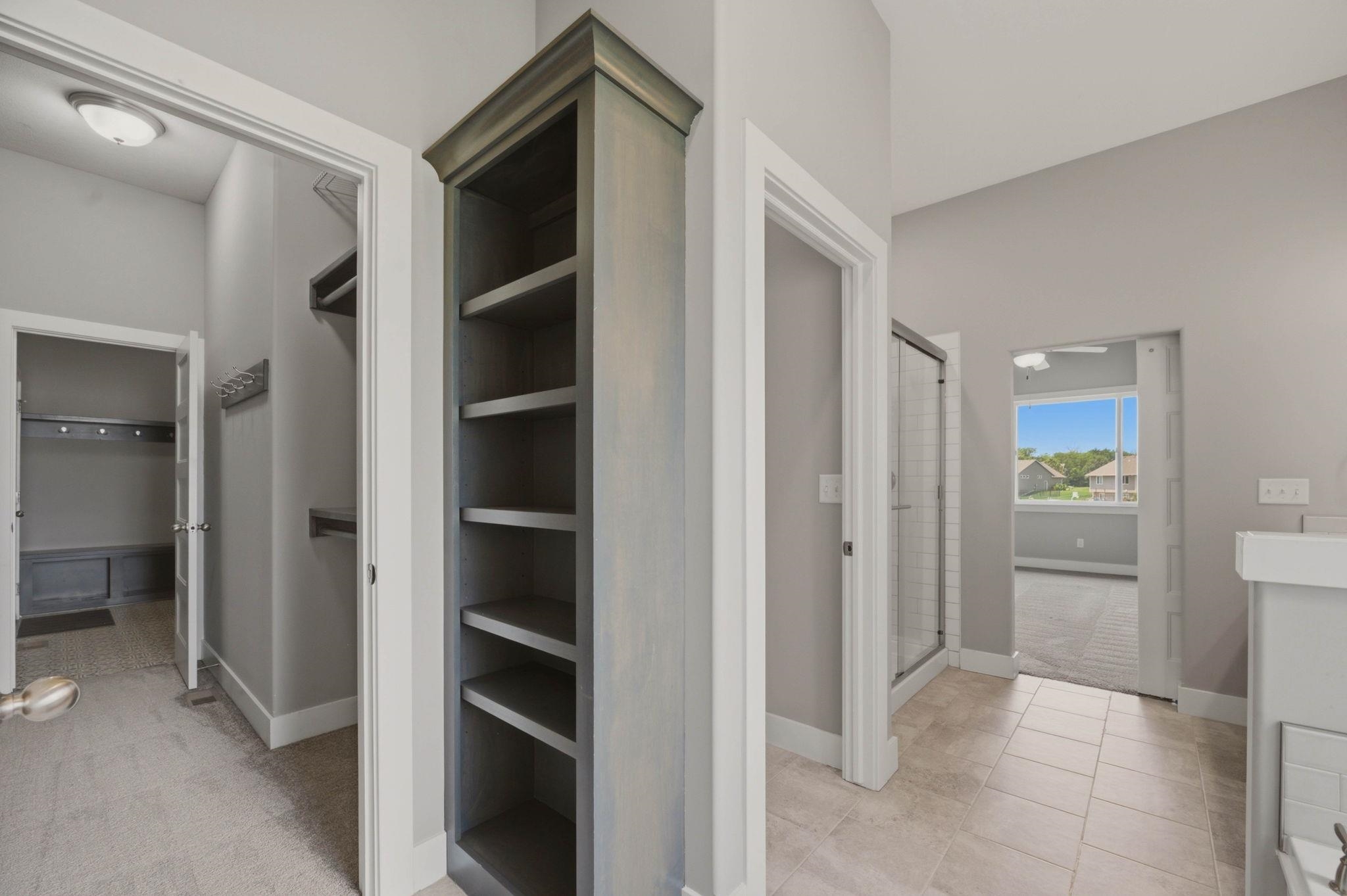 1601 N Blackstone Property Photo 22