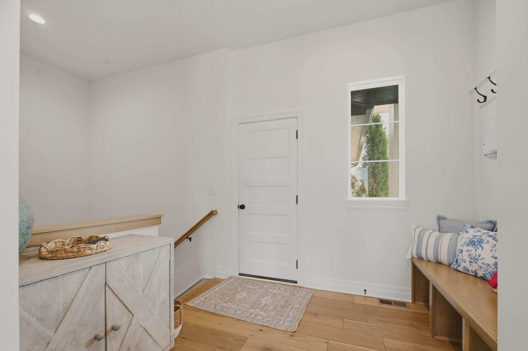 2403 N Bluestone St Property Photo 30