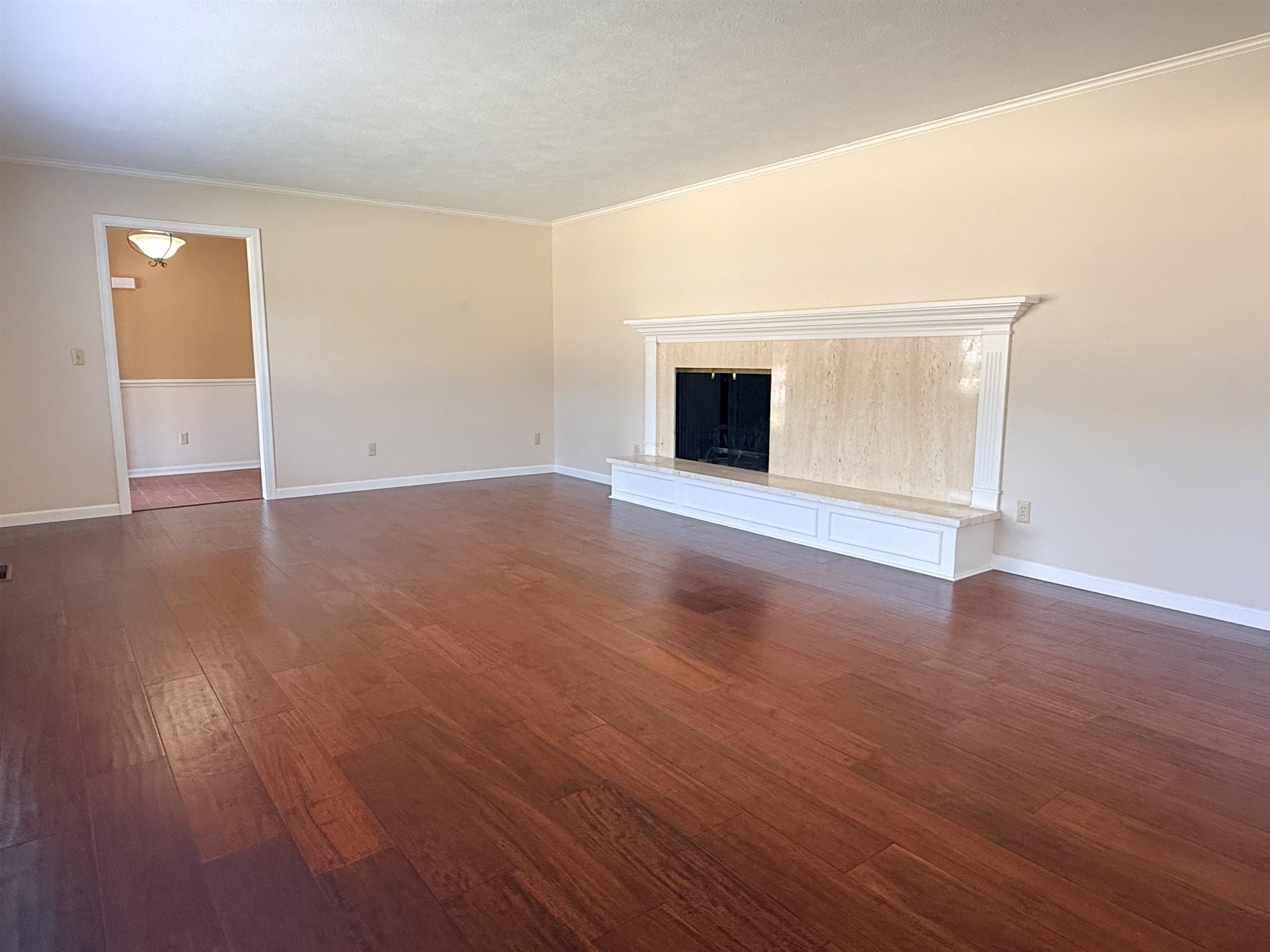 312 Willow Rd. Property Photo 6