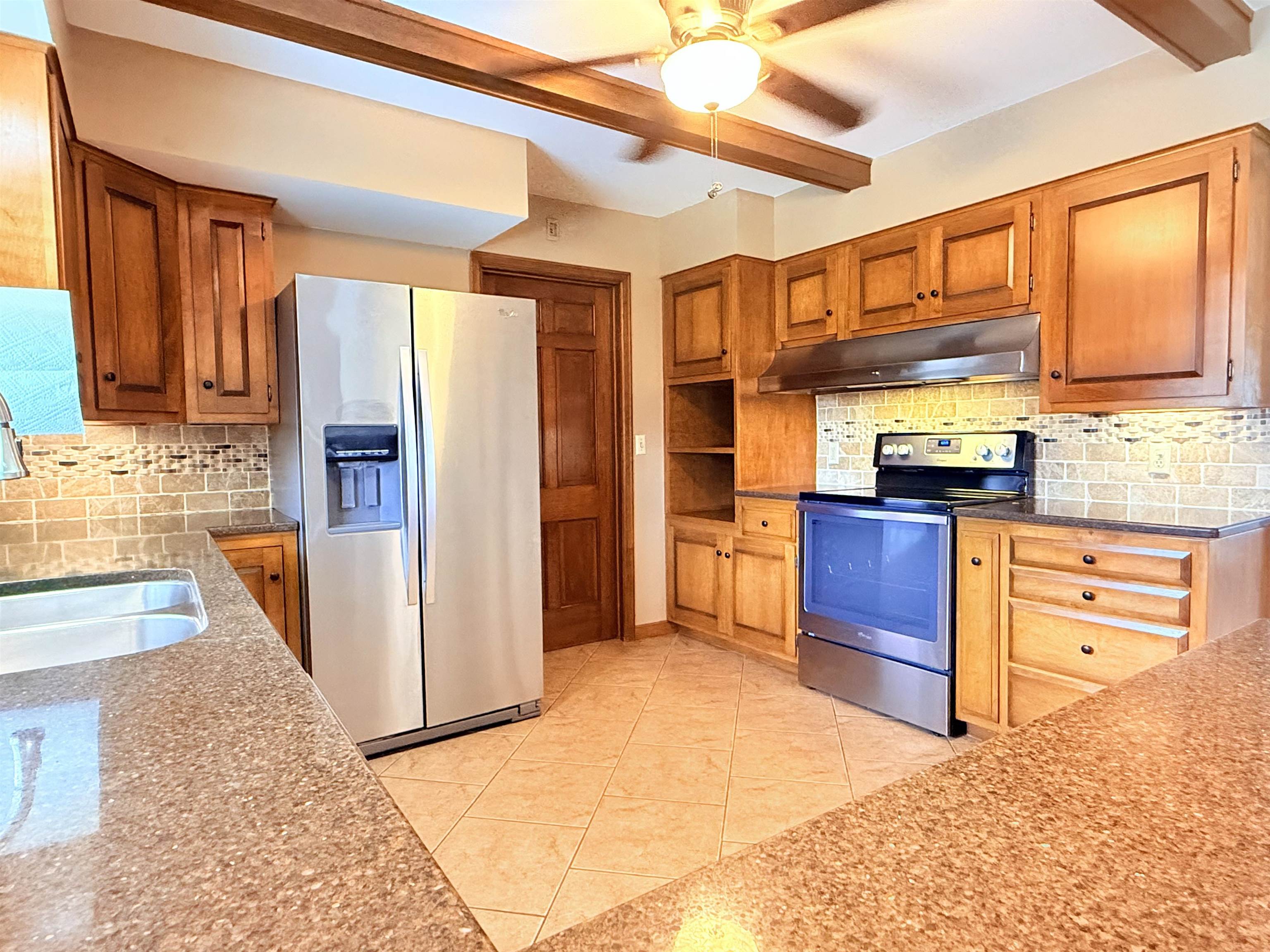 312 Willow Rd. Property Photo 10